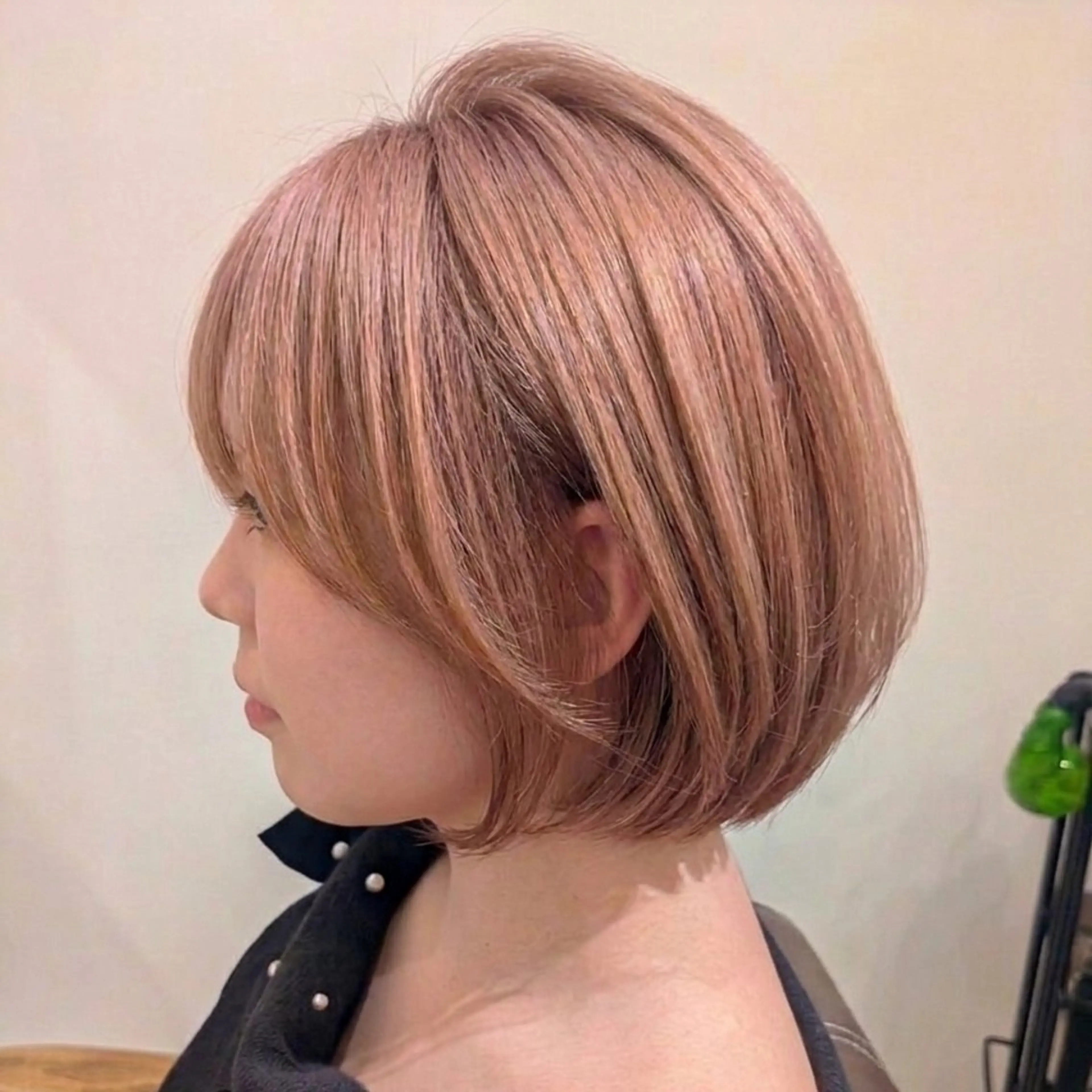 ショート ボブレイヤー ボブ 顔まわりレイヤー レイヤーカット delay所属・小川/高松市一宮町の サロン【delay】のヘアスタイル