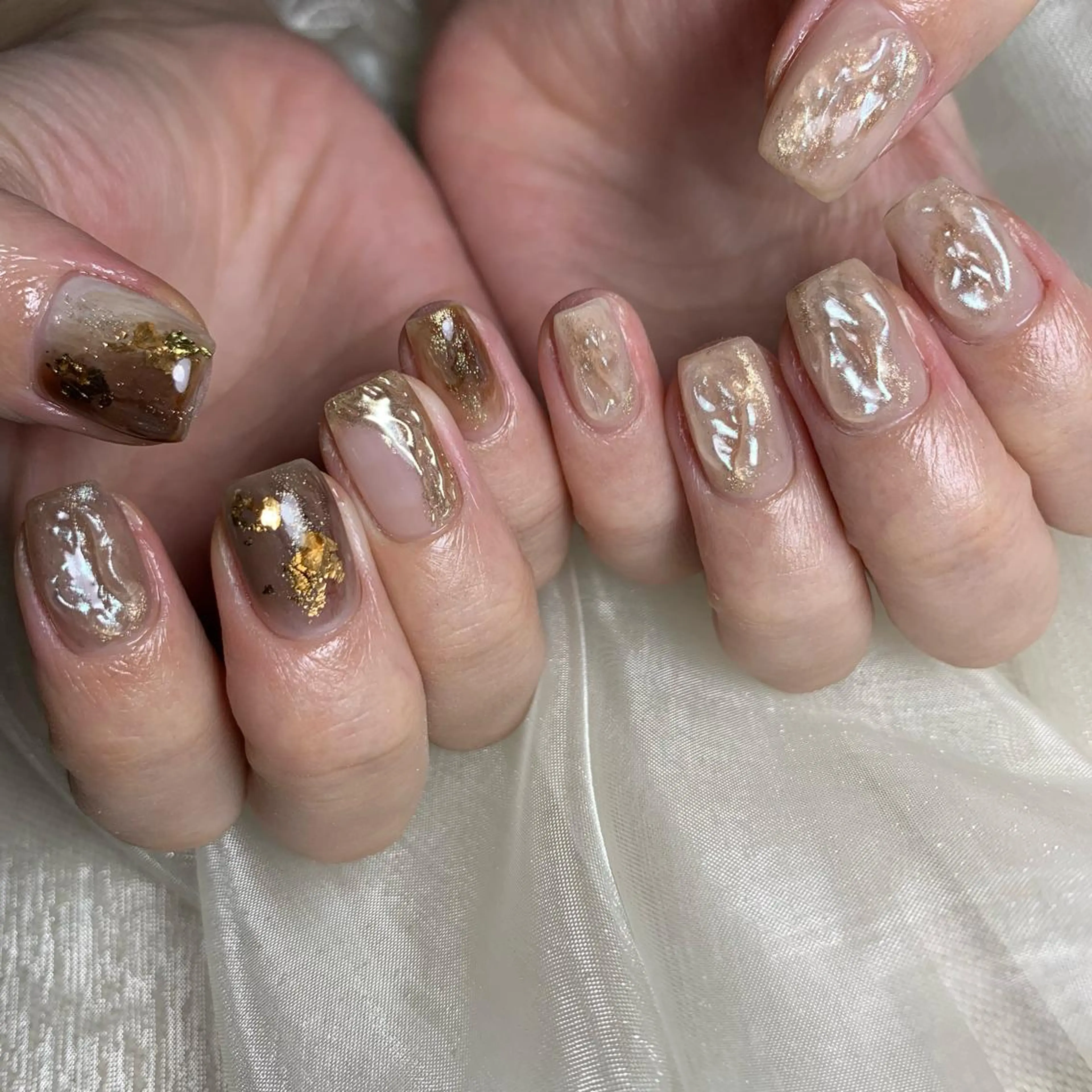 ネイル おそろいネイル repos~ルポ~所属・里見 麗のネイルデザイン