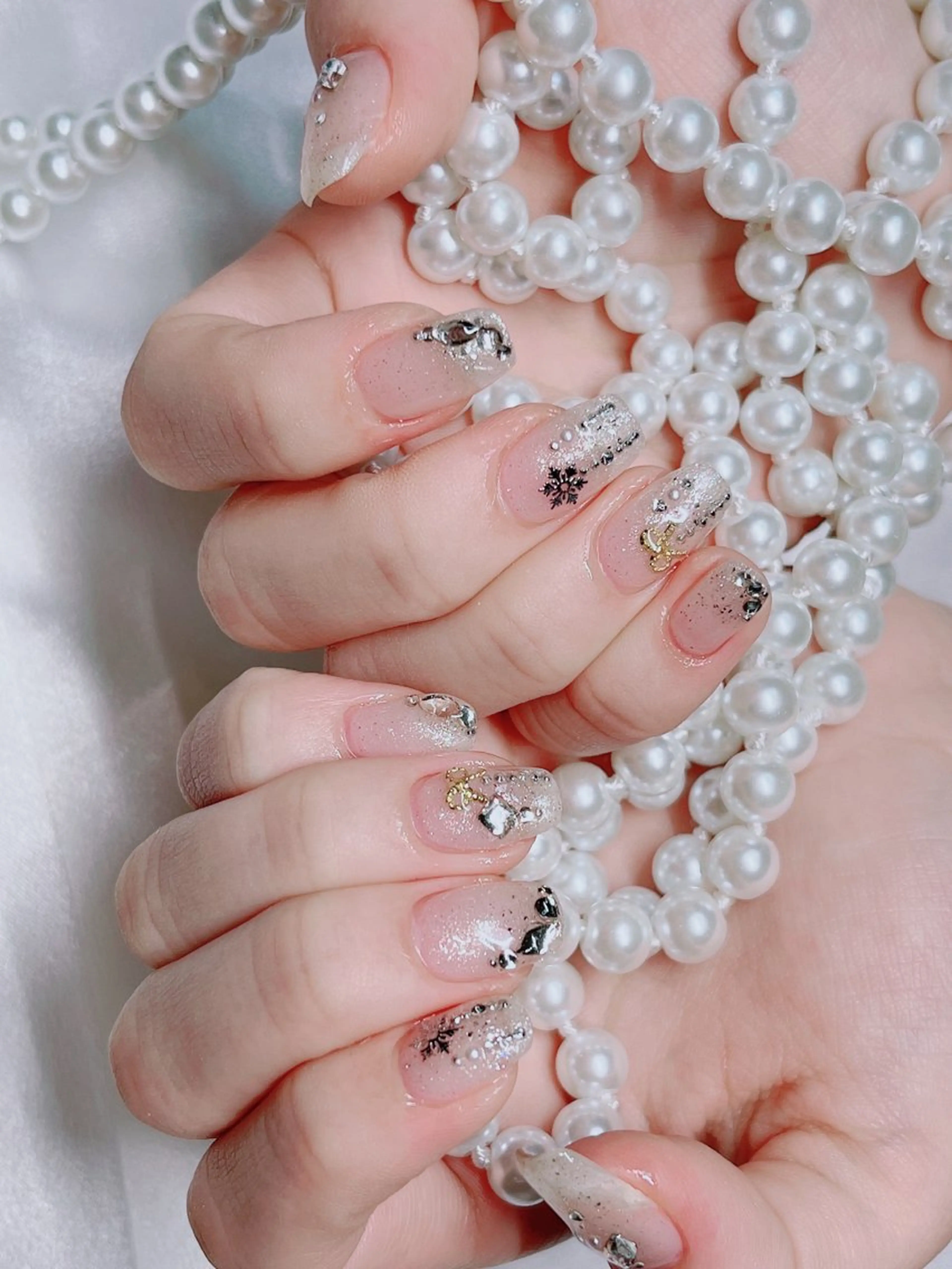 ネイル Cutil Nailsalon所属・Cutil. Nail🌈のネイルデザイン