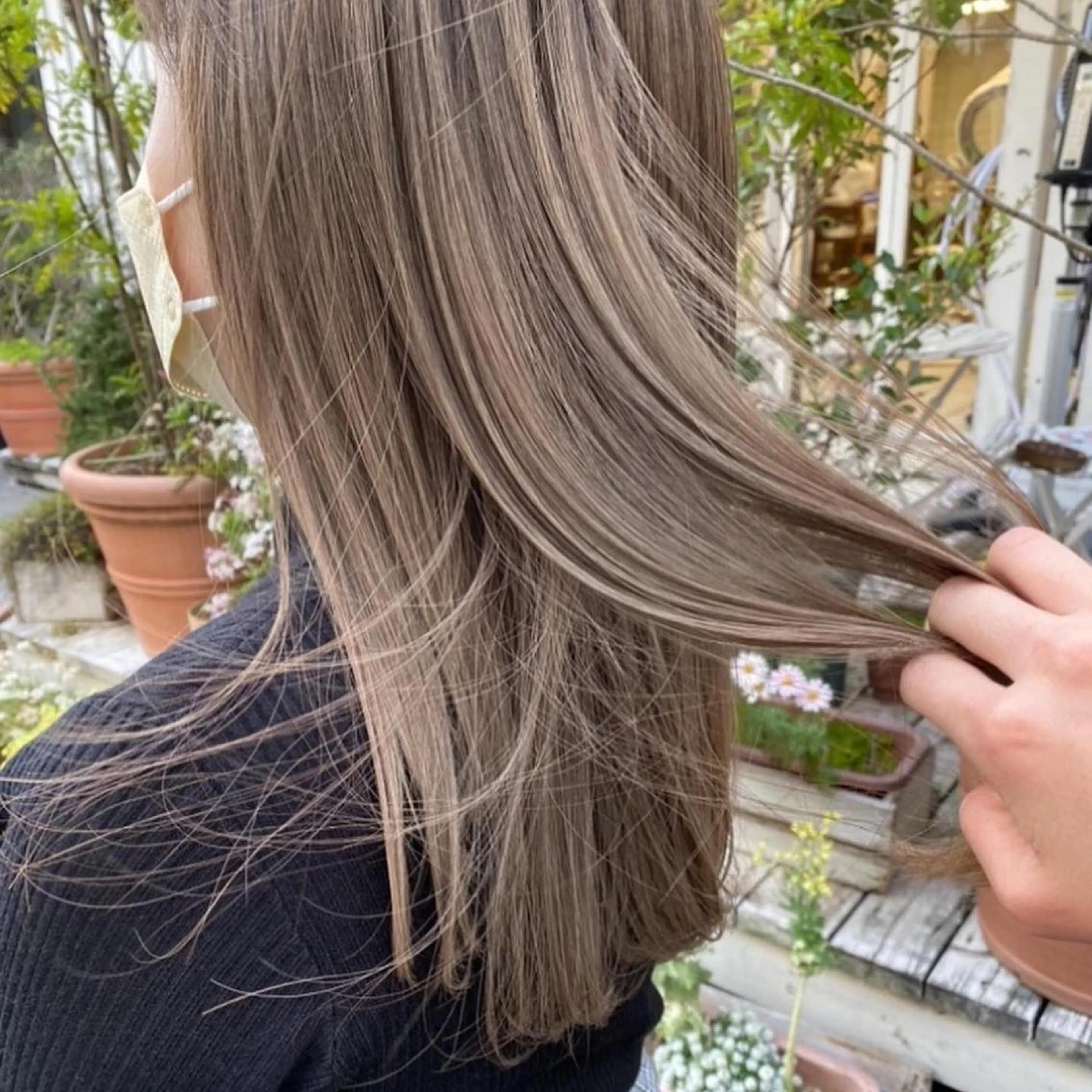 ミディアム カラー ヘアアレンジ ベージュカラー グラデーションカラー ハイライトカラー 韓国風カラー ミルクティーベージュ 韓国/髪質改善💘 櫻井かれんのヘアスタイル