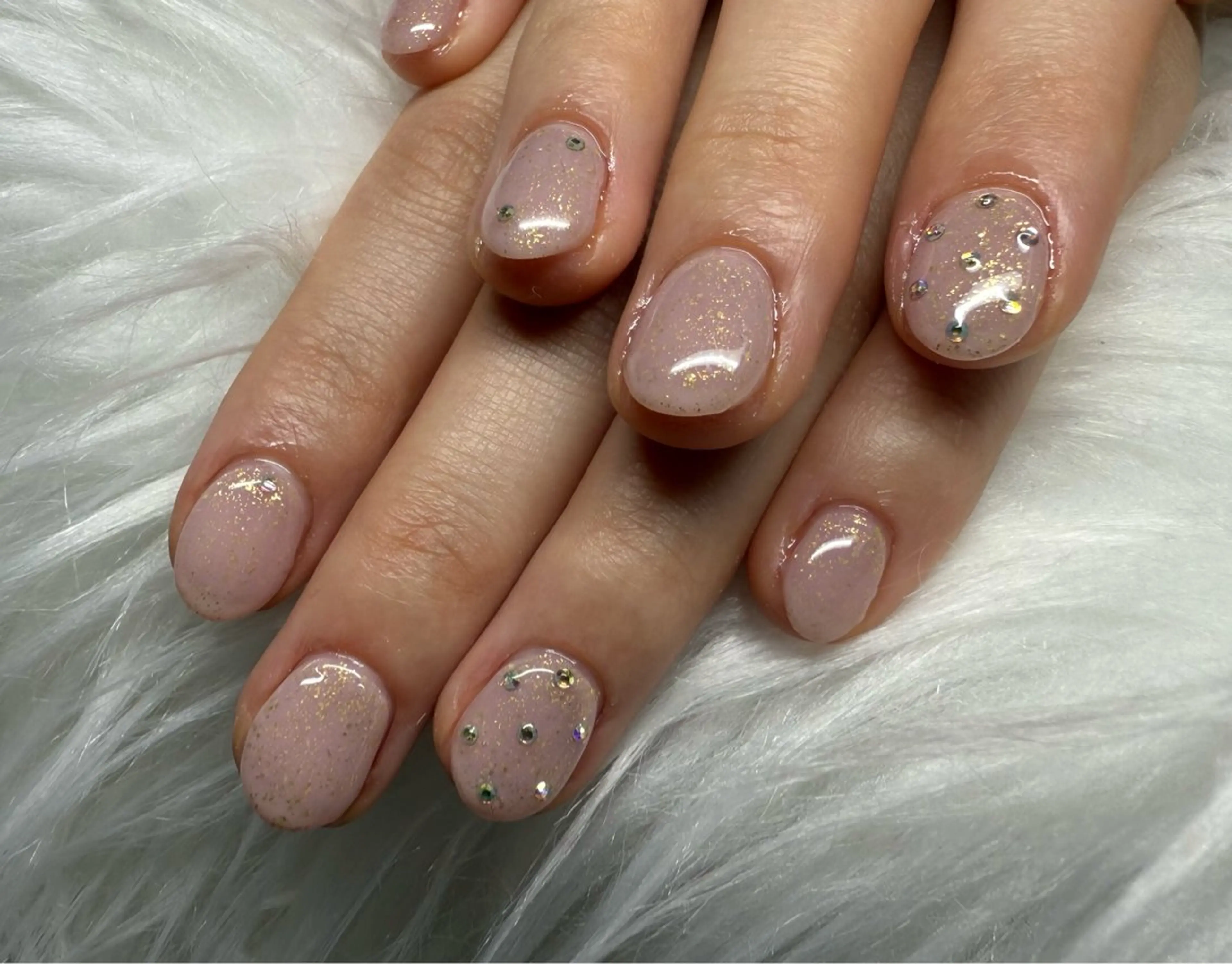 ネイル ストーンネイル ハンドネイル uehara konatsuのネイルデザイン