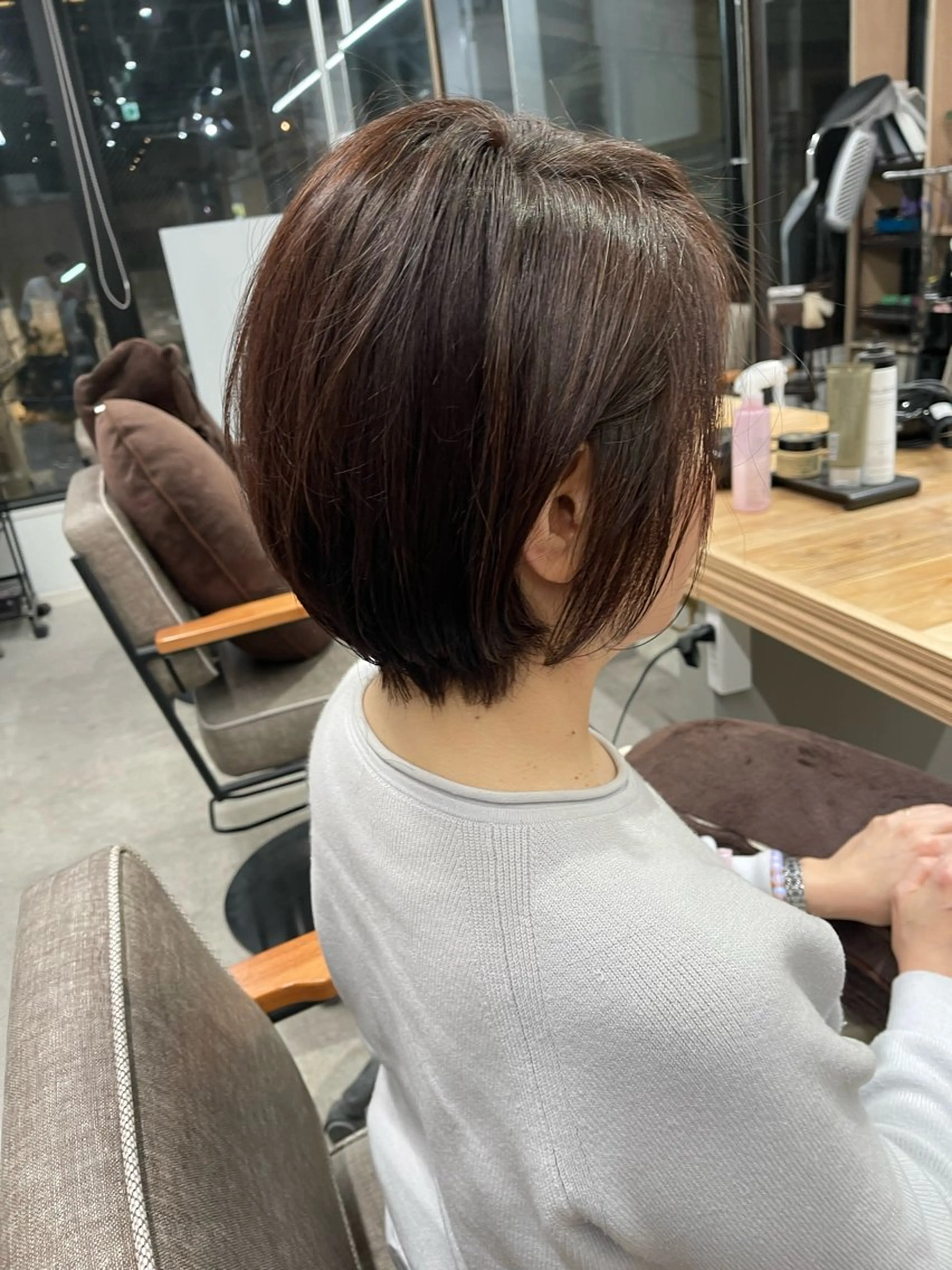ショート カット かめい りなのヘアスタイル