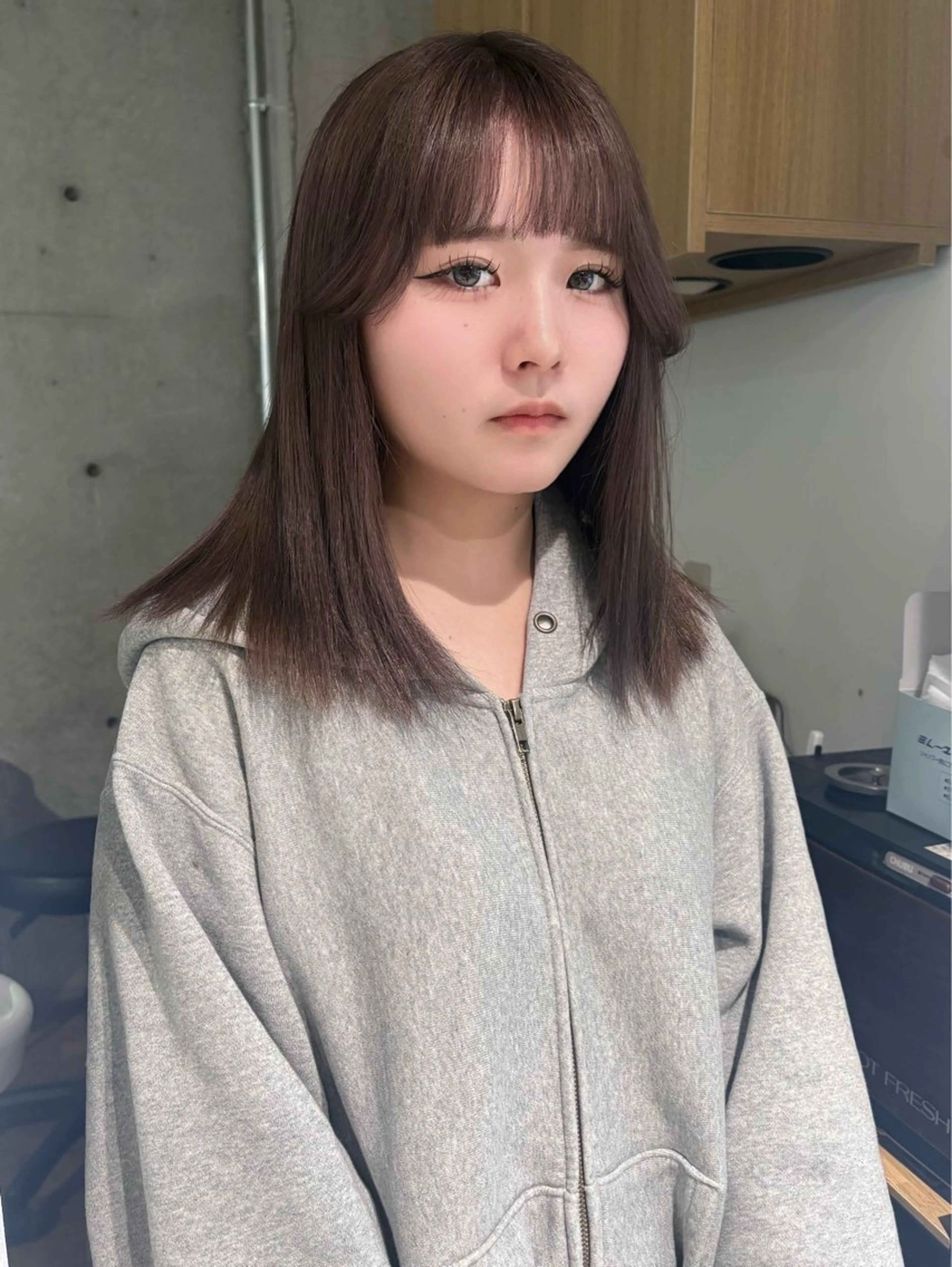 ミディアム ヘアカラー siki yuikaのヘアスタイル