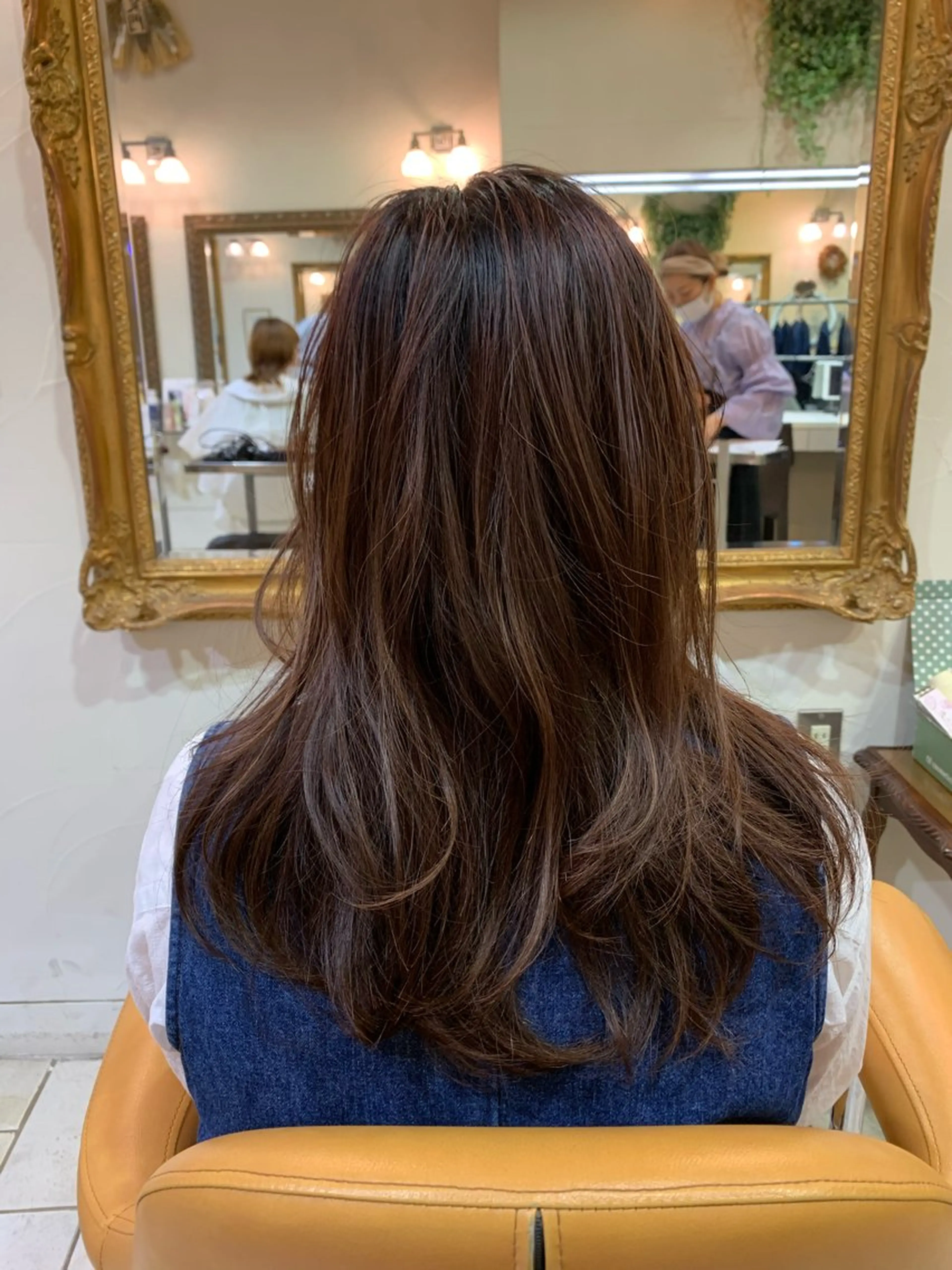 ロング レイヤーカット オブヘア鷺沼所属・立石 タテイシのヘアスタイル