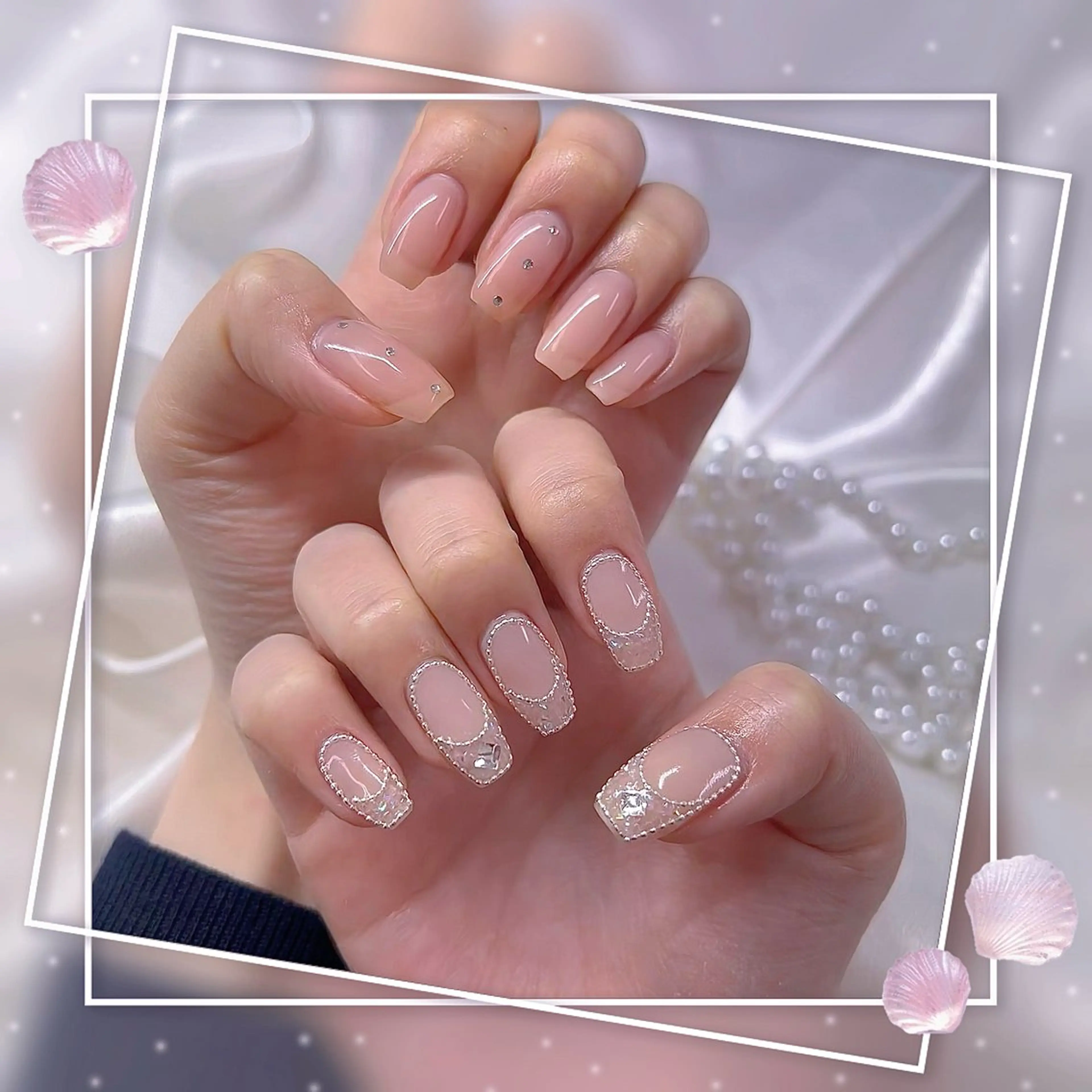 ネイル フレンチネイル グラデーション キラキラネイル 韓国ネイル マグネットネイル ハンドネイル Chill Nailsalonのネイルデザイン