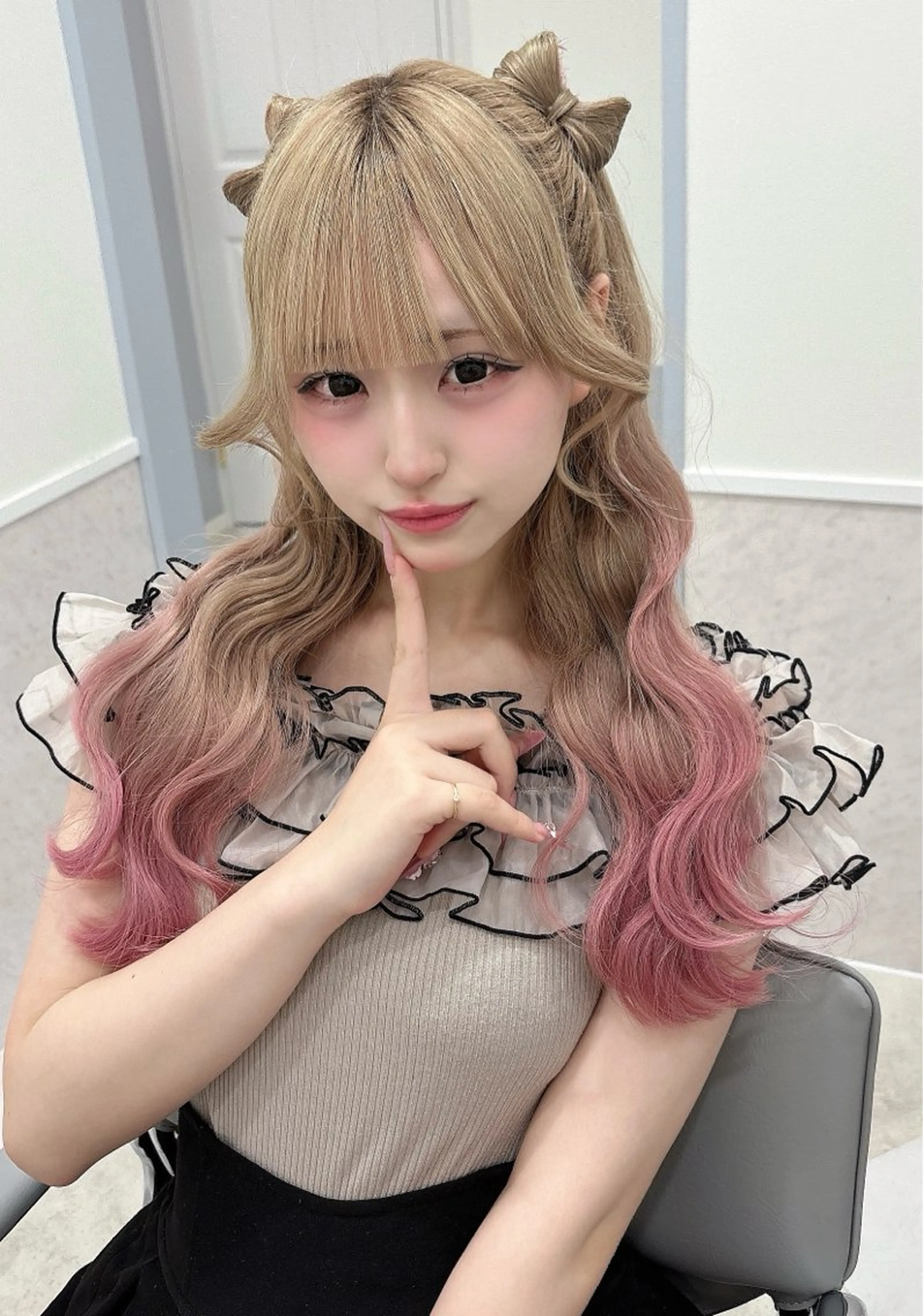 カット＋ケアブリーチダブルカラー＋3STEPトリートメント🐩の写真