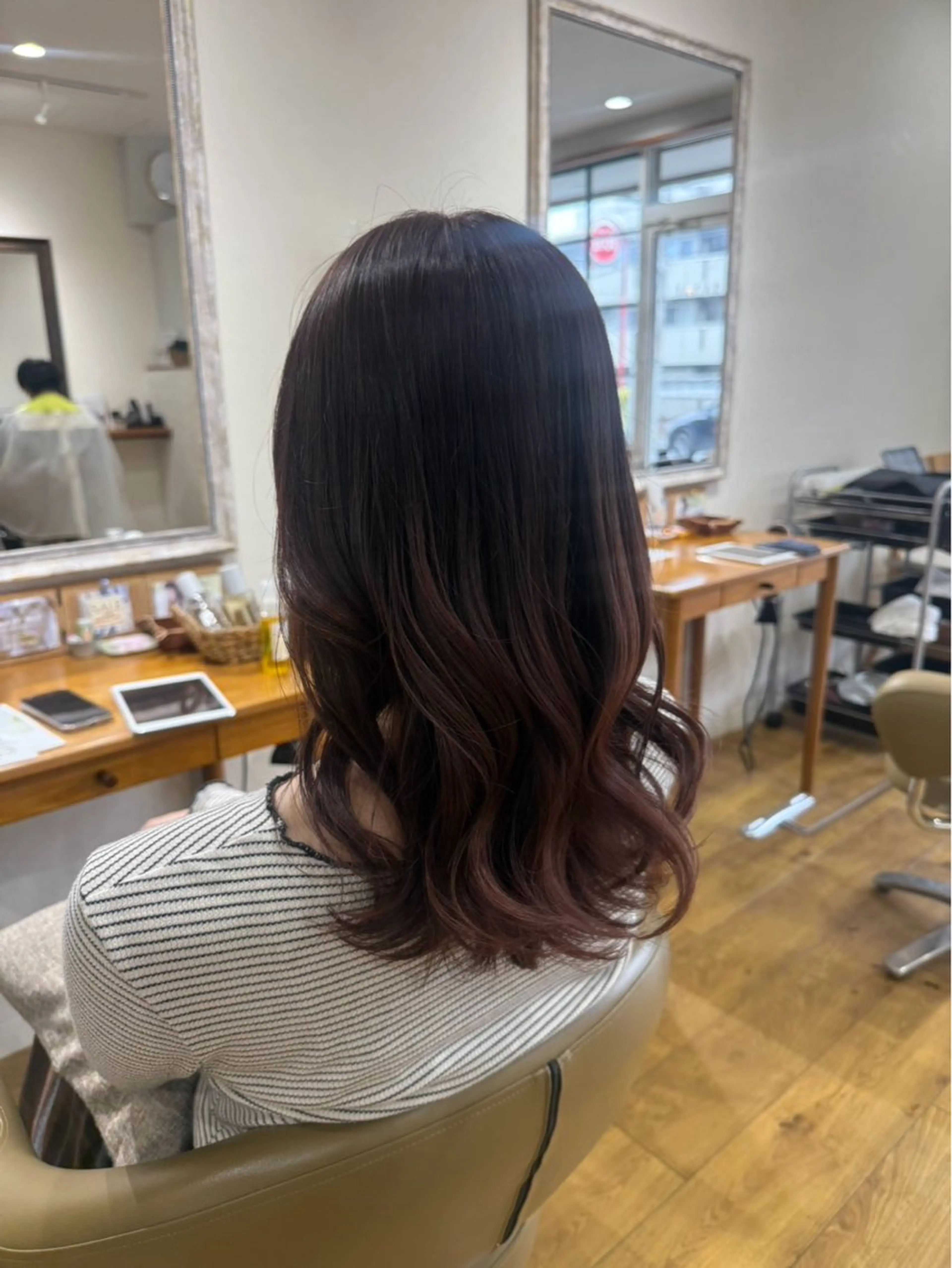 カラー 髪質改善美容室Flat.千葉所属・トゥサリ/ 海外ヘア/レイヤーのヘアスタイル