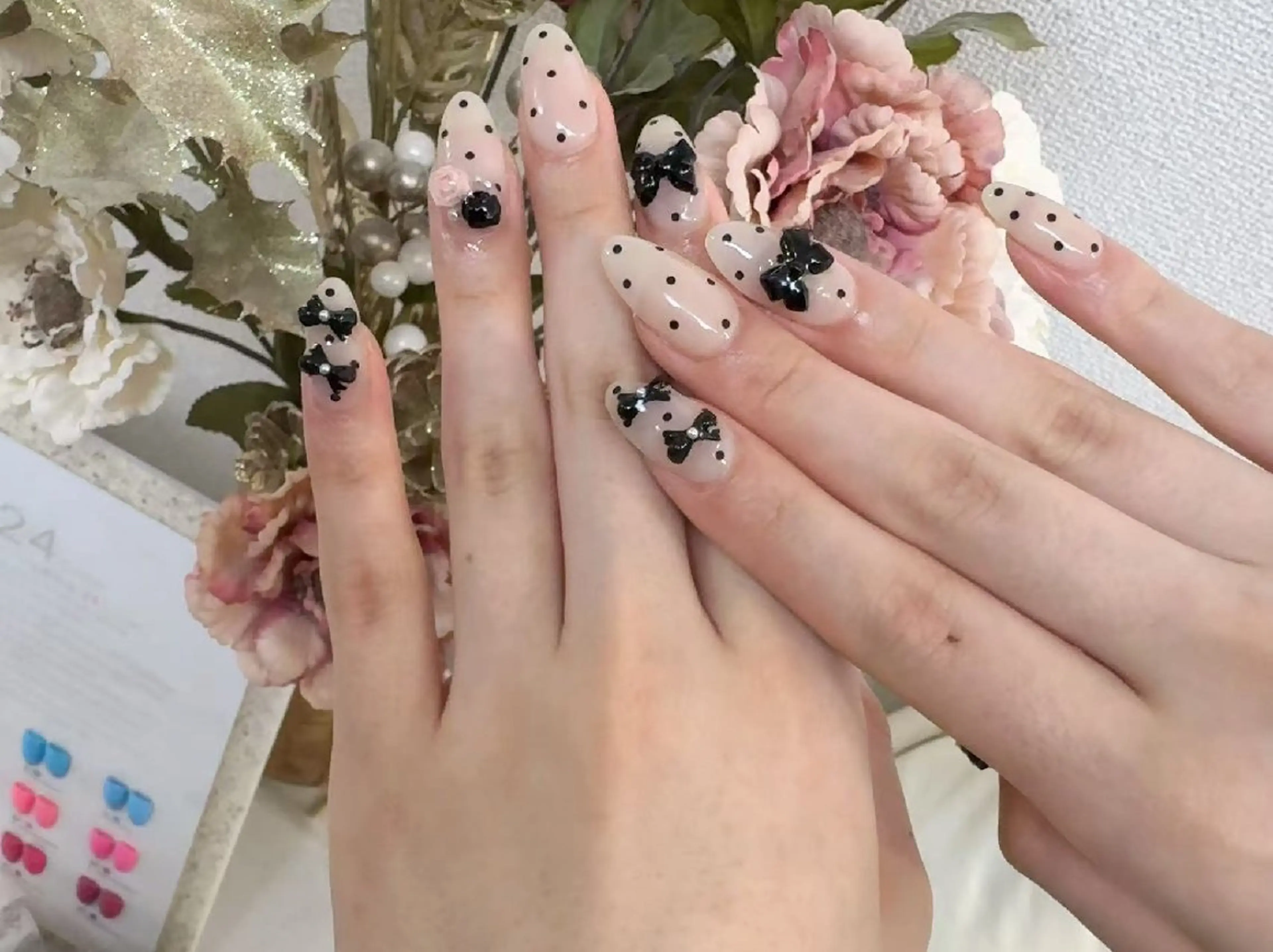 ネイル グロー ネイルのネイルデザイン