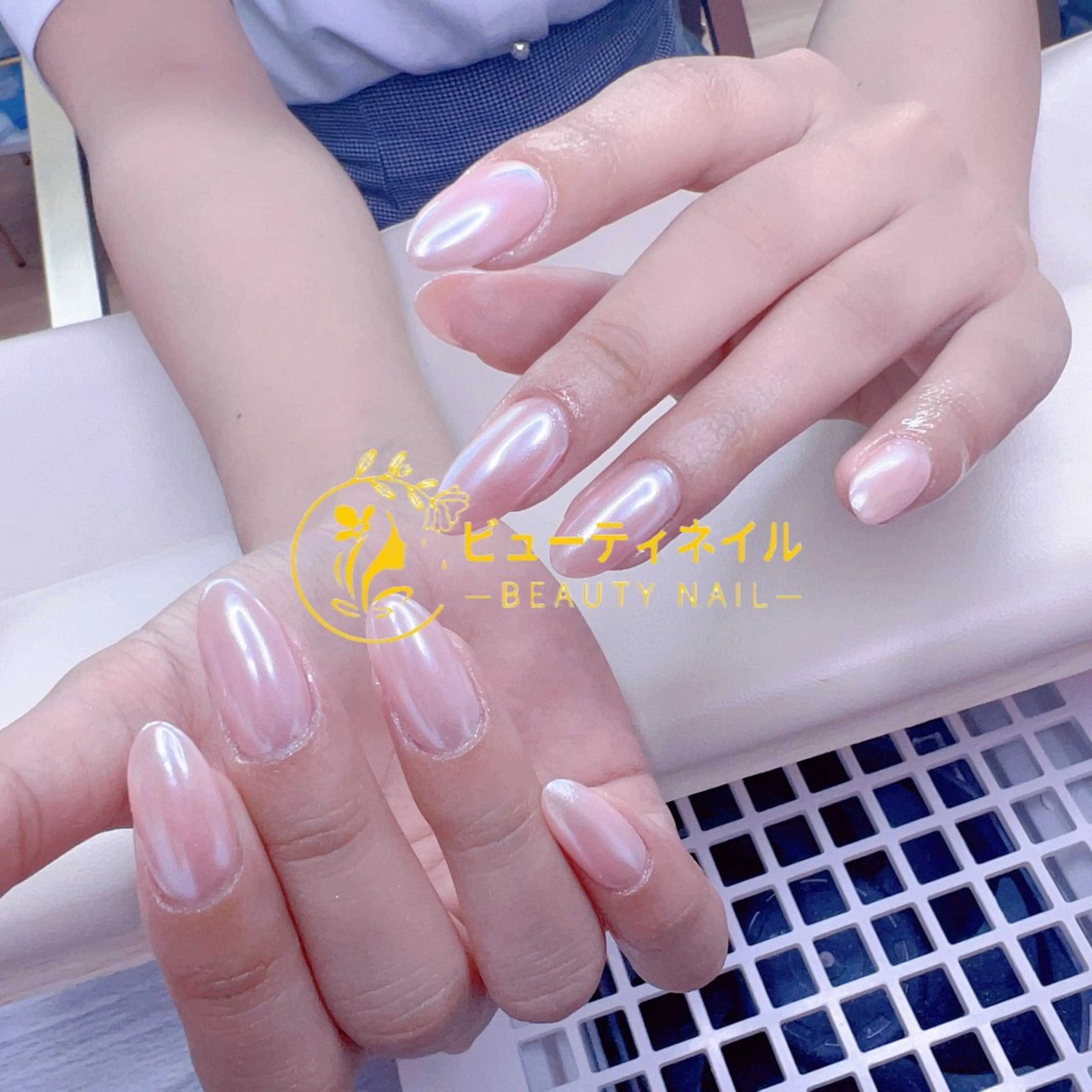 ネイル 長さ出し ジェルネイル Moonstone Salon所属・Moonstone Salonのネイルデザイン