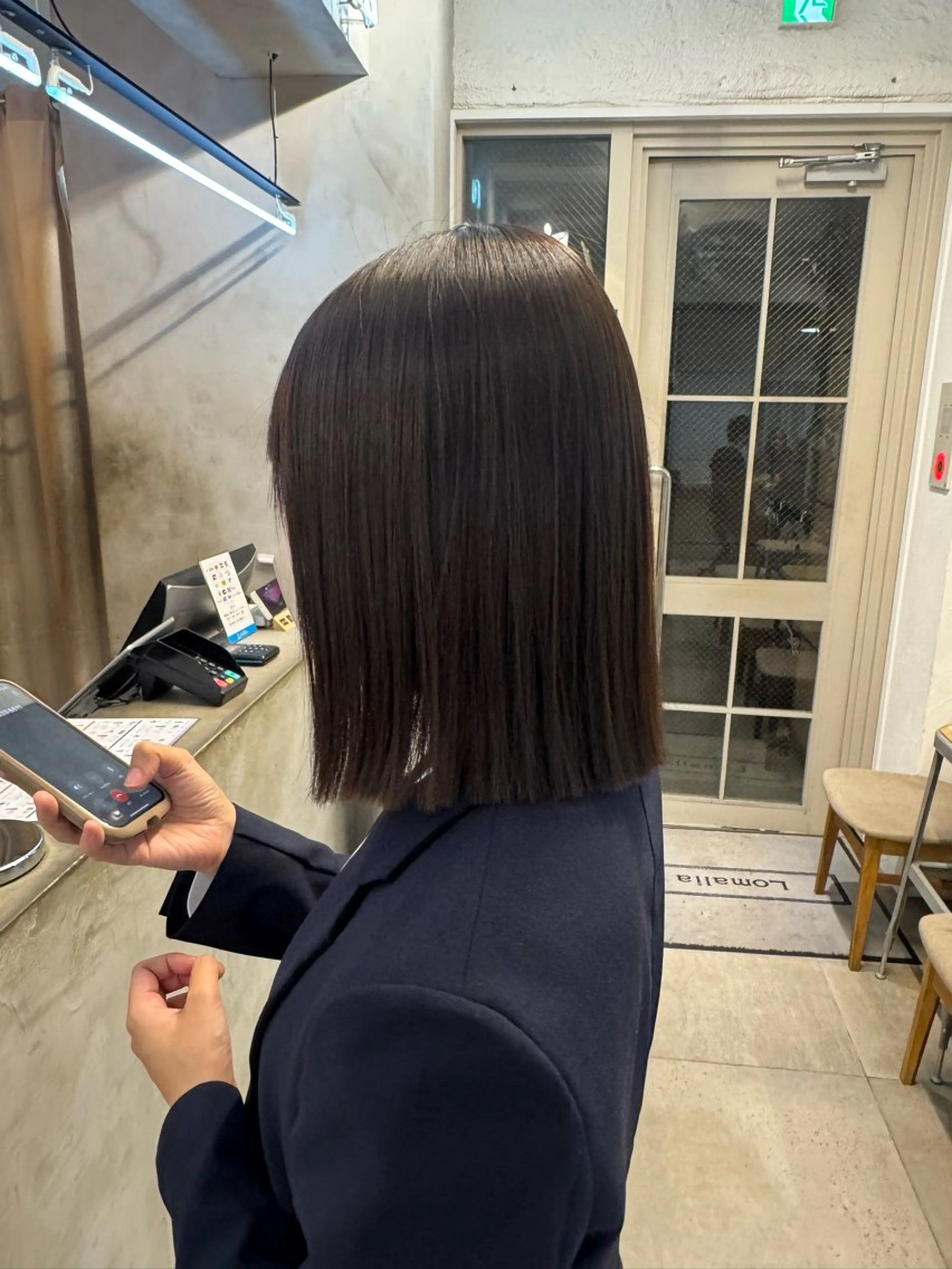 セミロング カラー グレージュ オリーブグレージュ オリーブグレー ヘアカラー 縮毛矯正 トリートメント 艶カラー 🤍🫧/makoのヘアスタイル
