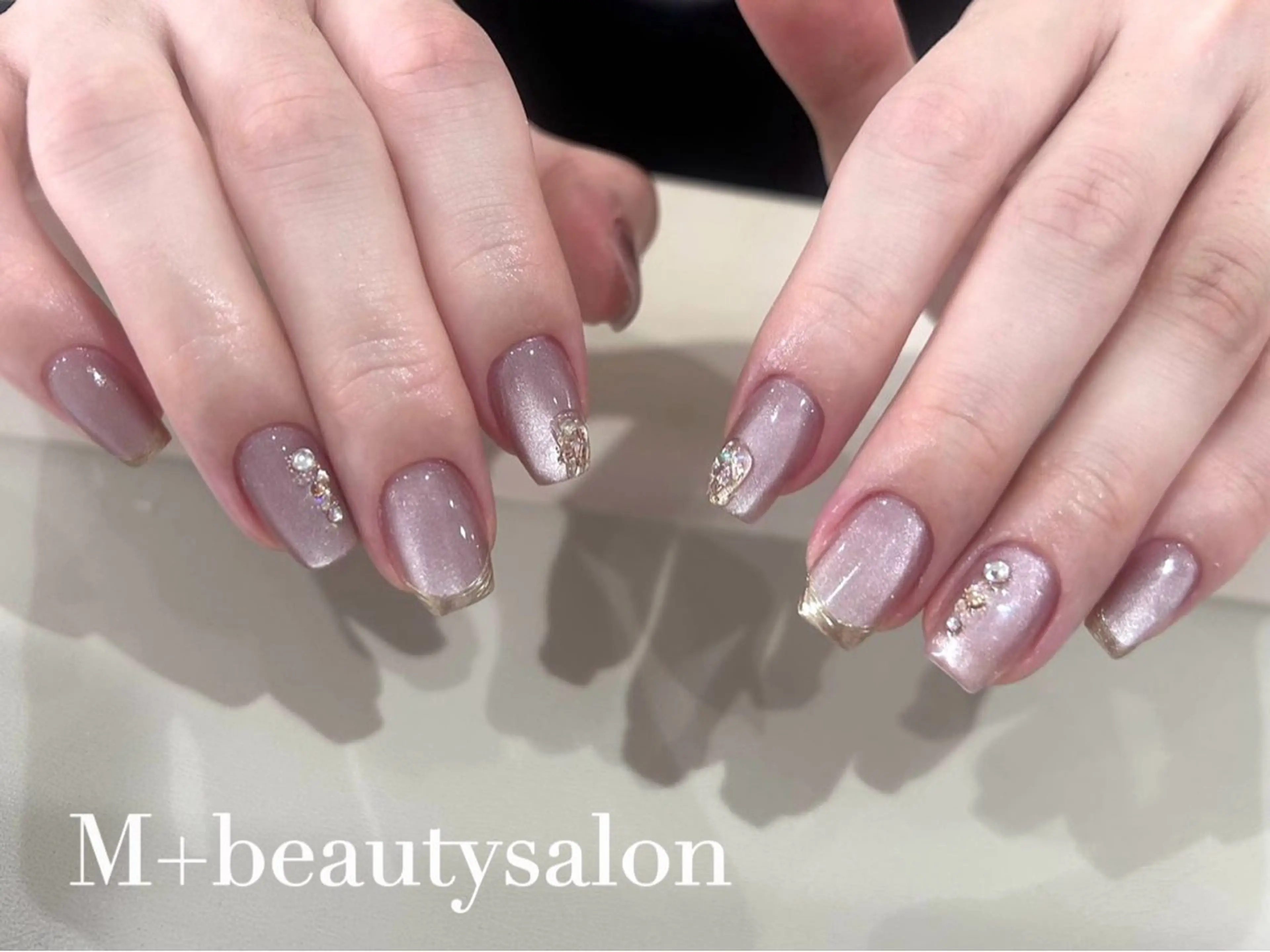 ネイル M+  Beauty Salonのネイルデザイン