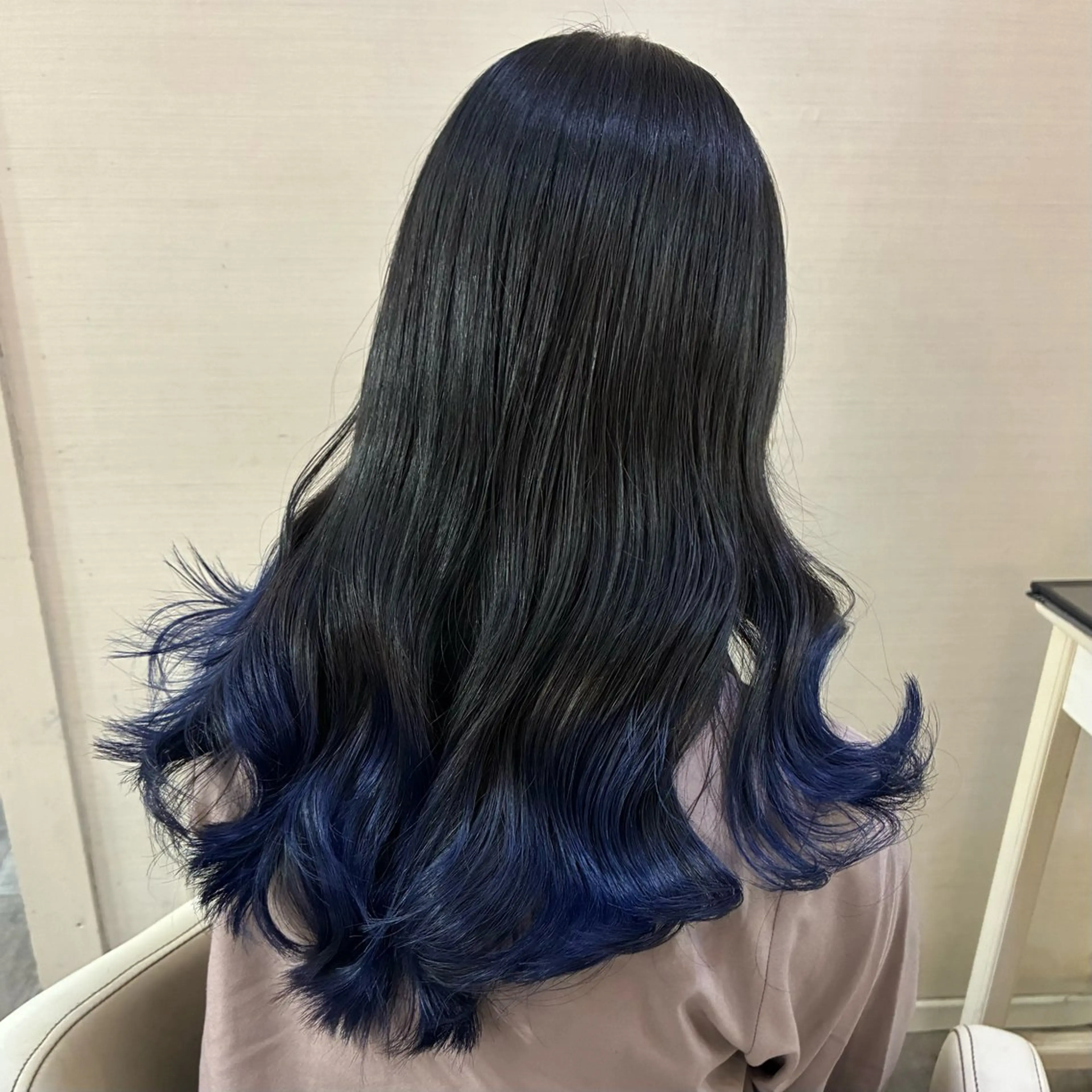 ロング カラー ブルーカラー ネイビーカラー カット ヘアカラー トリートメント ハイトーン/レイヤー カット/TAKEのヘアスタイル