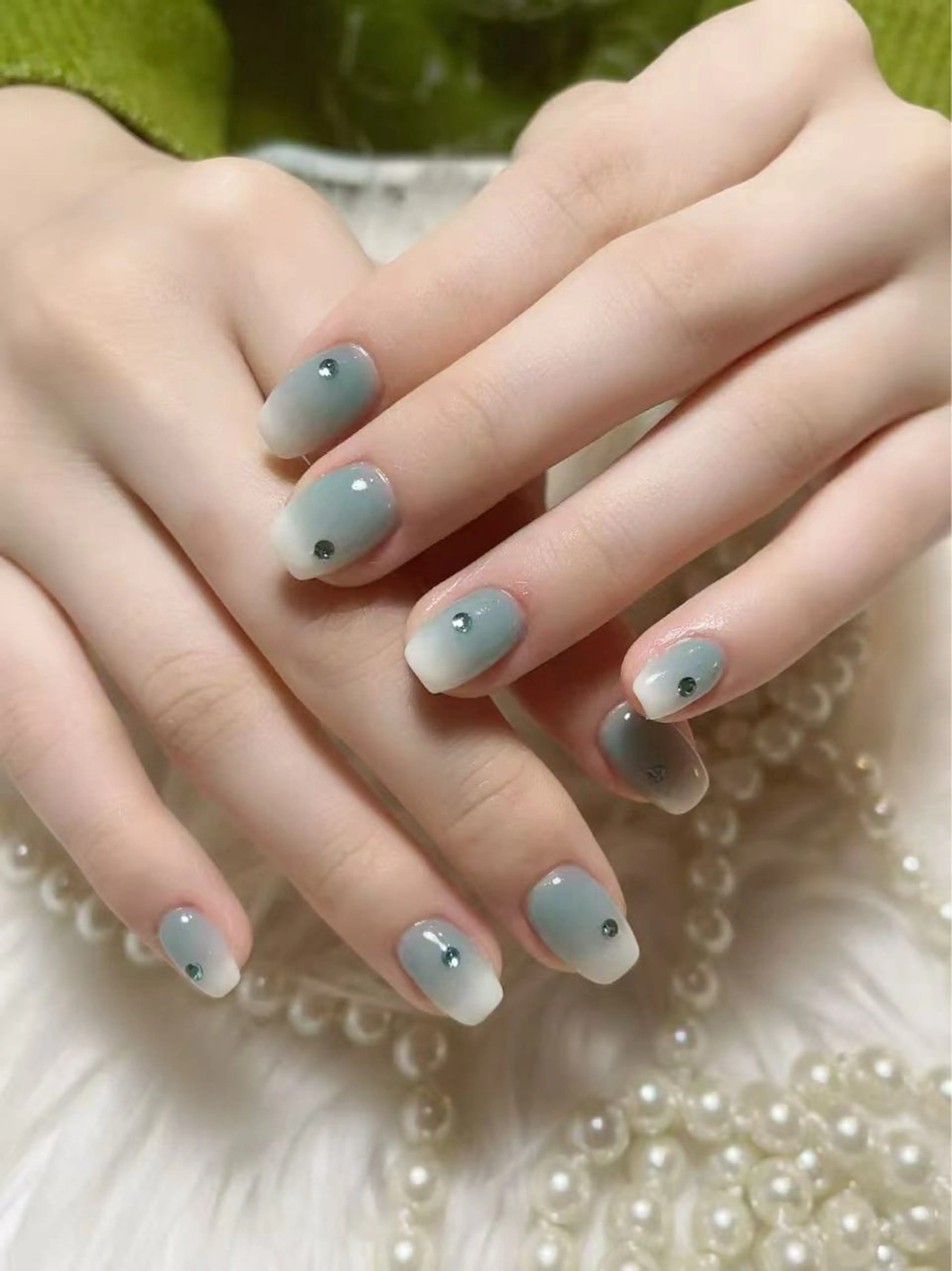 ネイル ハンドネイル 鈴木 アキのネイルデザイン