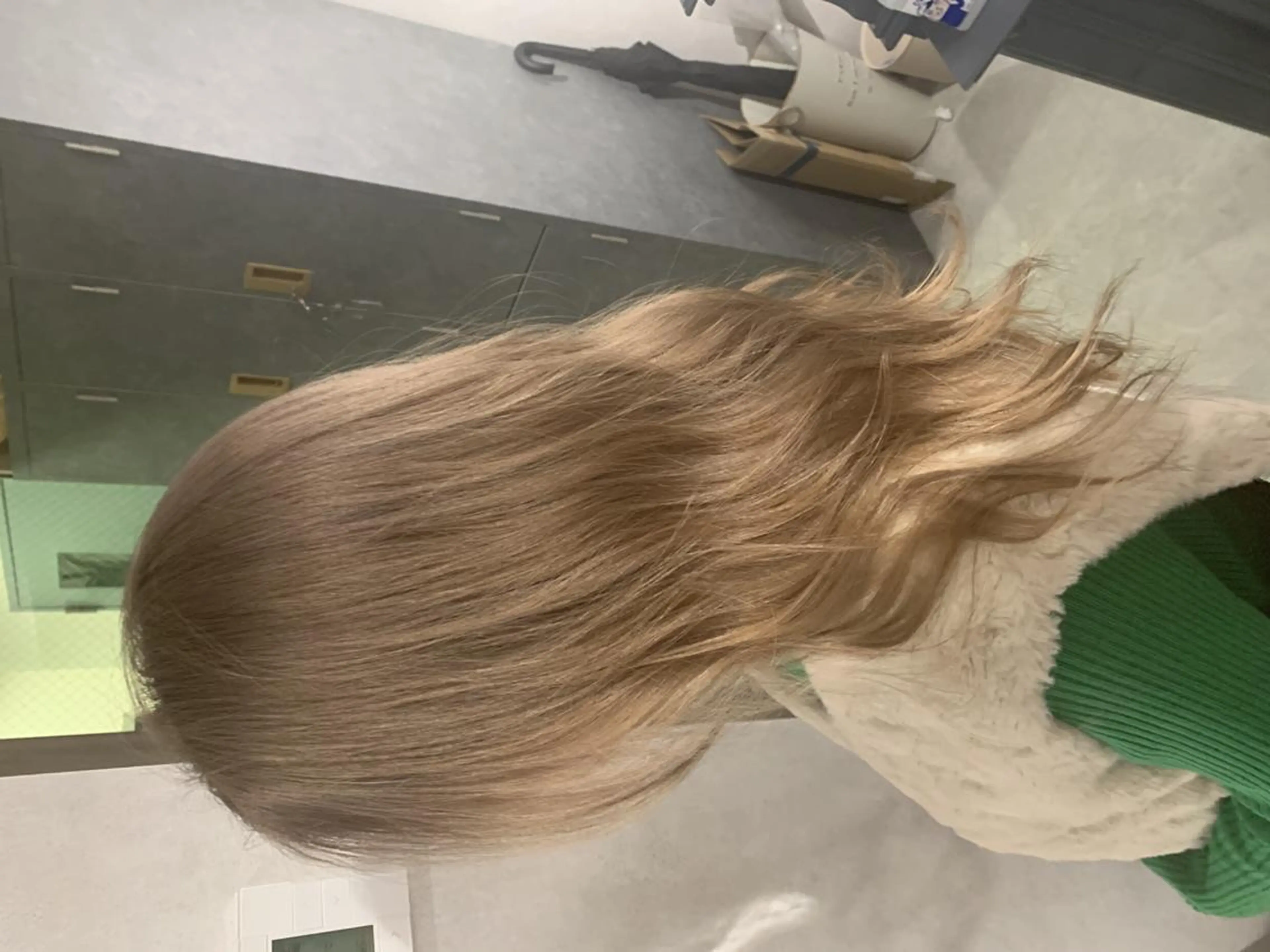 セミロング ヘアカラー トリートメント カラーなら川嶋宏旭✨ salonLEPIAのヘアスタイル