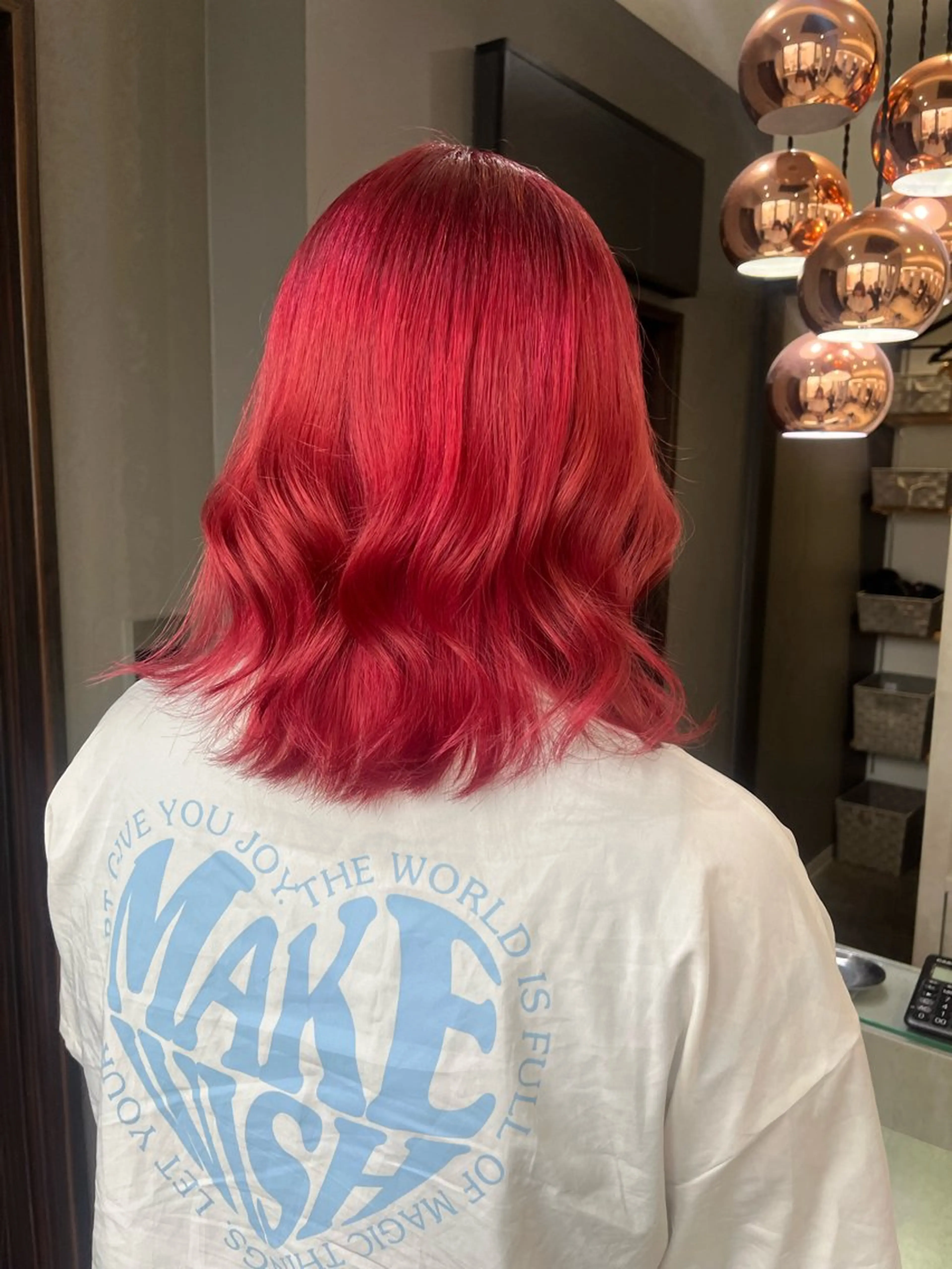 カラー ユイ☆ハイトーン ☆ブリーチデザインのヘアスタイル