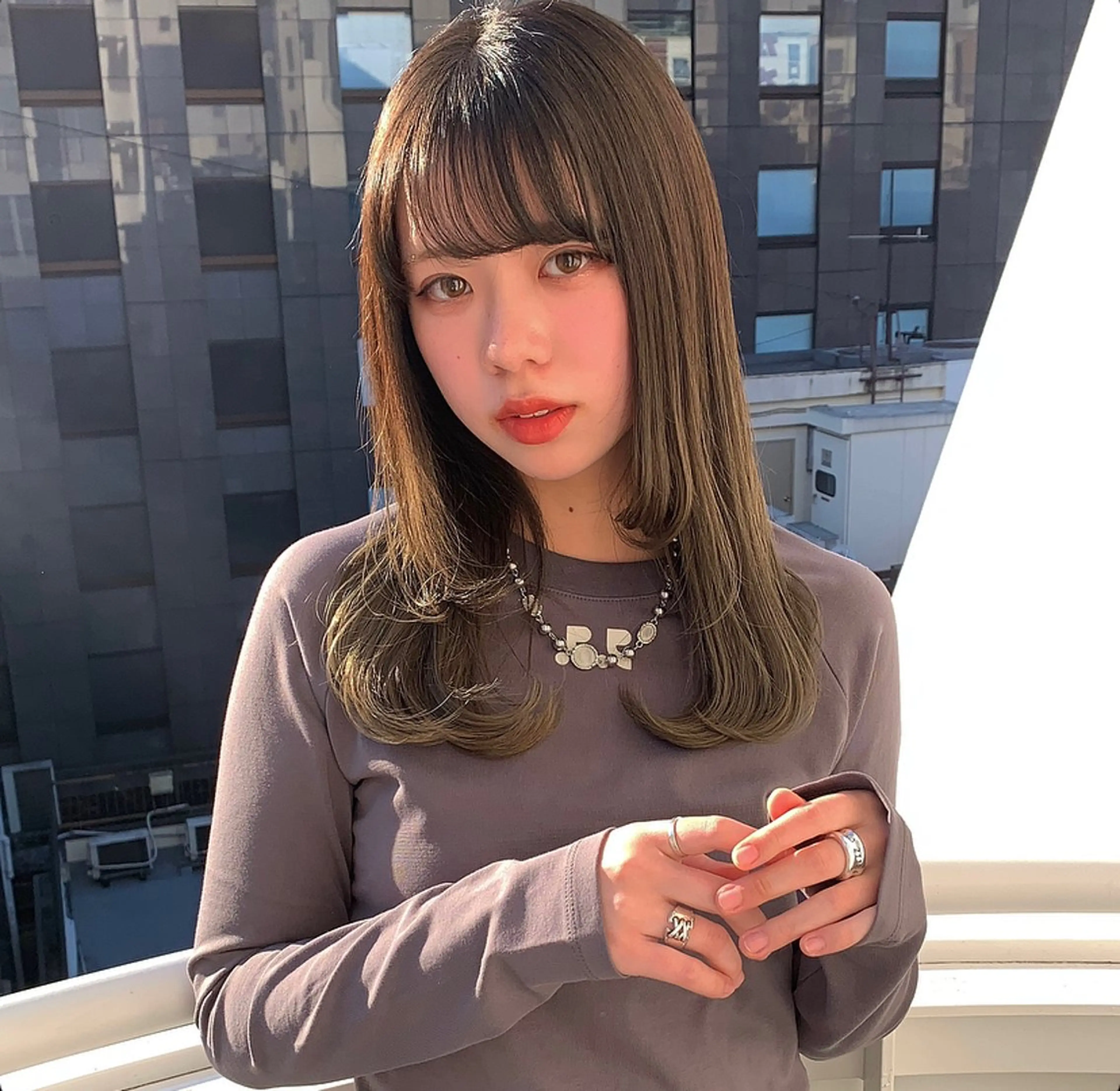 ミディアム カラー ベージュカラー ブリーチ ケアブリーチ ダブルカラー ハイライトカラー sajou【上野】所属・🩶艶髪ヘア/ 。。のヘアスタイル