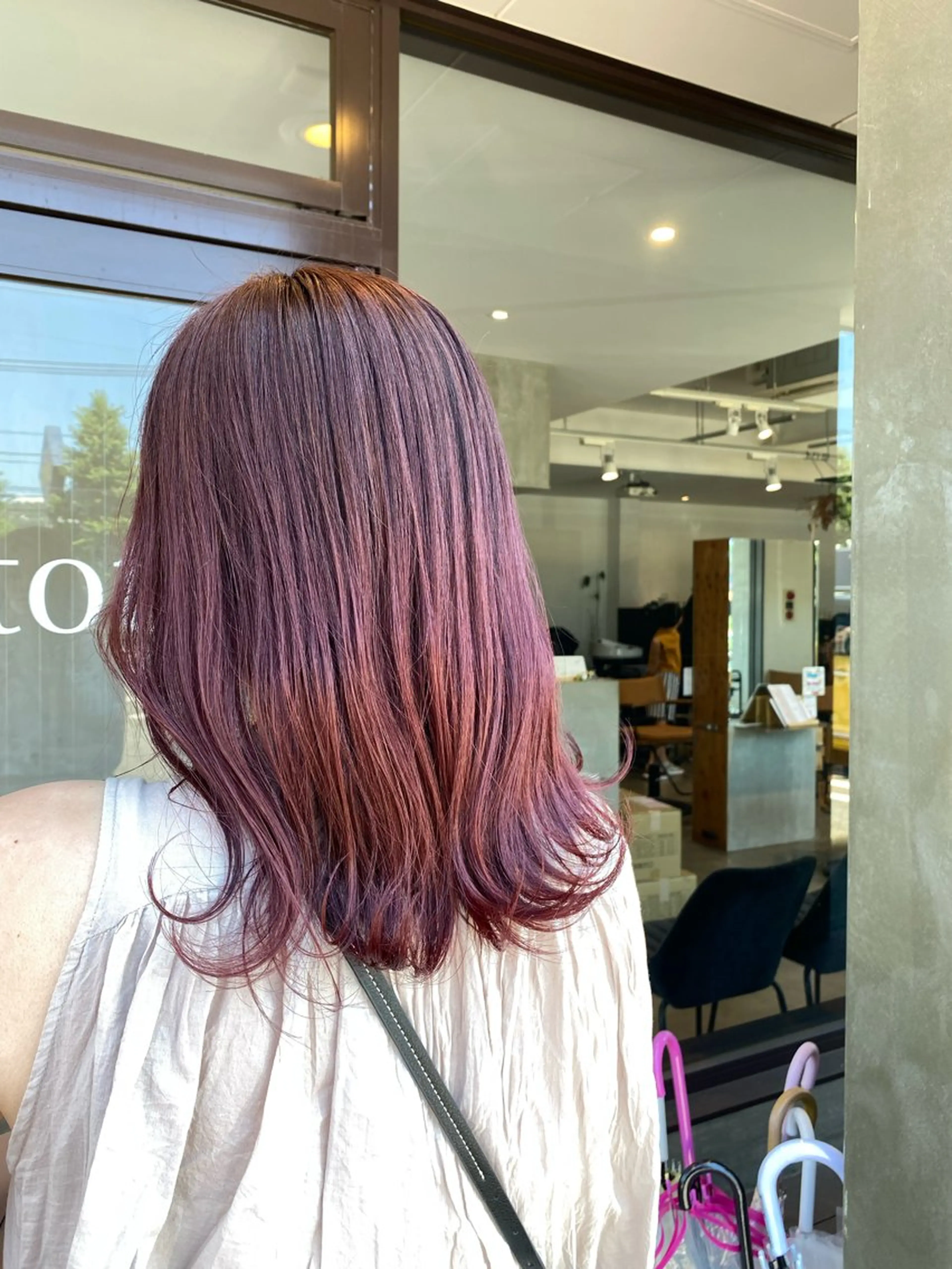 カラー tote. 成瀬晃のヘアスタイル