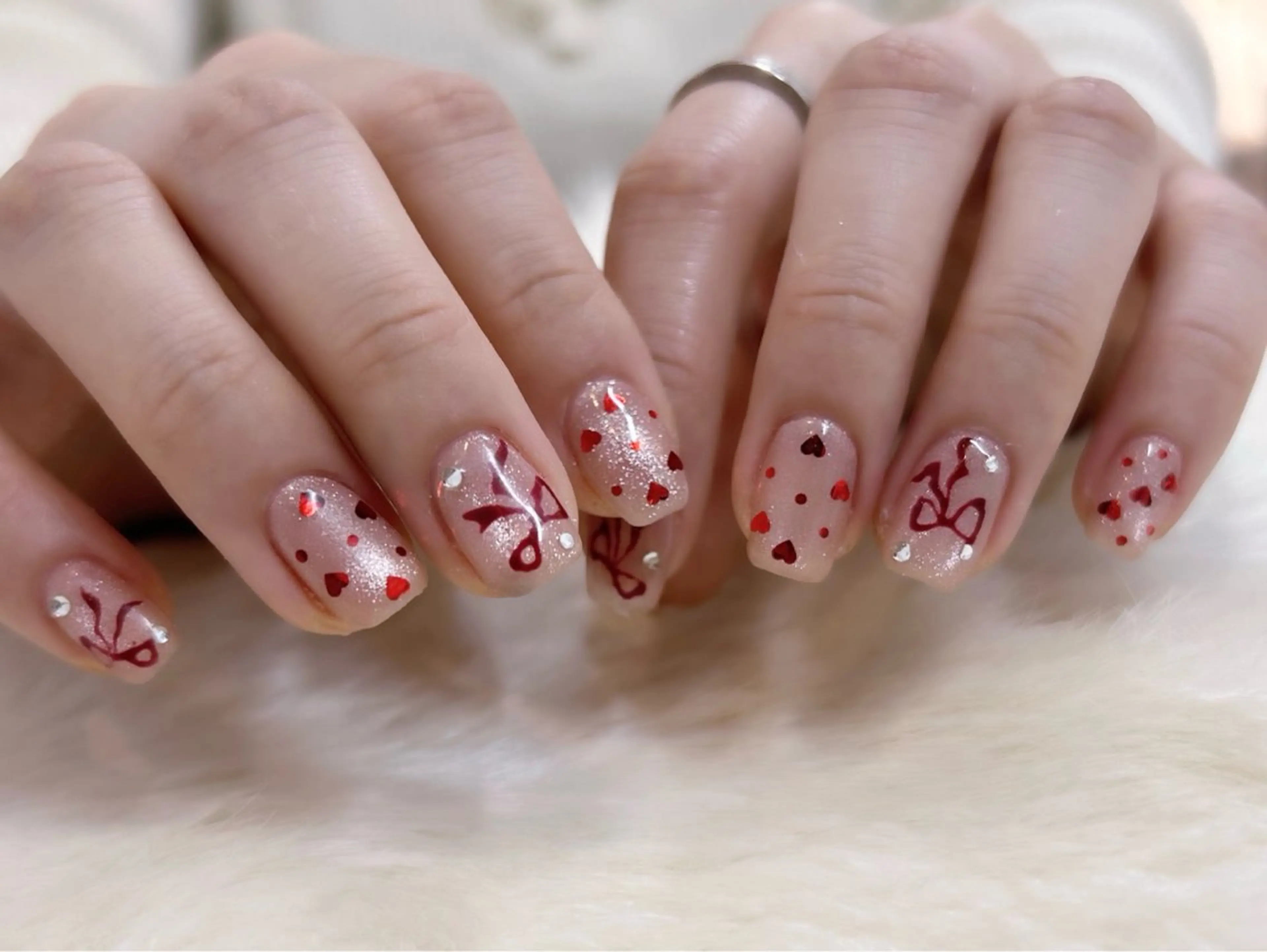 ネイル ハンドネイル Re Pearl～コーディネートサロン～ 市駅前店所属・NARUMI HYODOのネイルデザイン