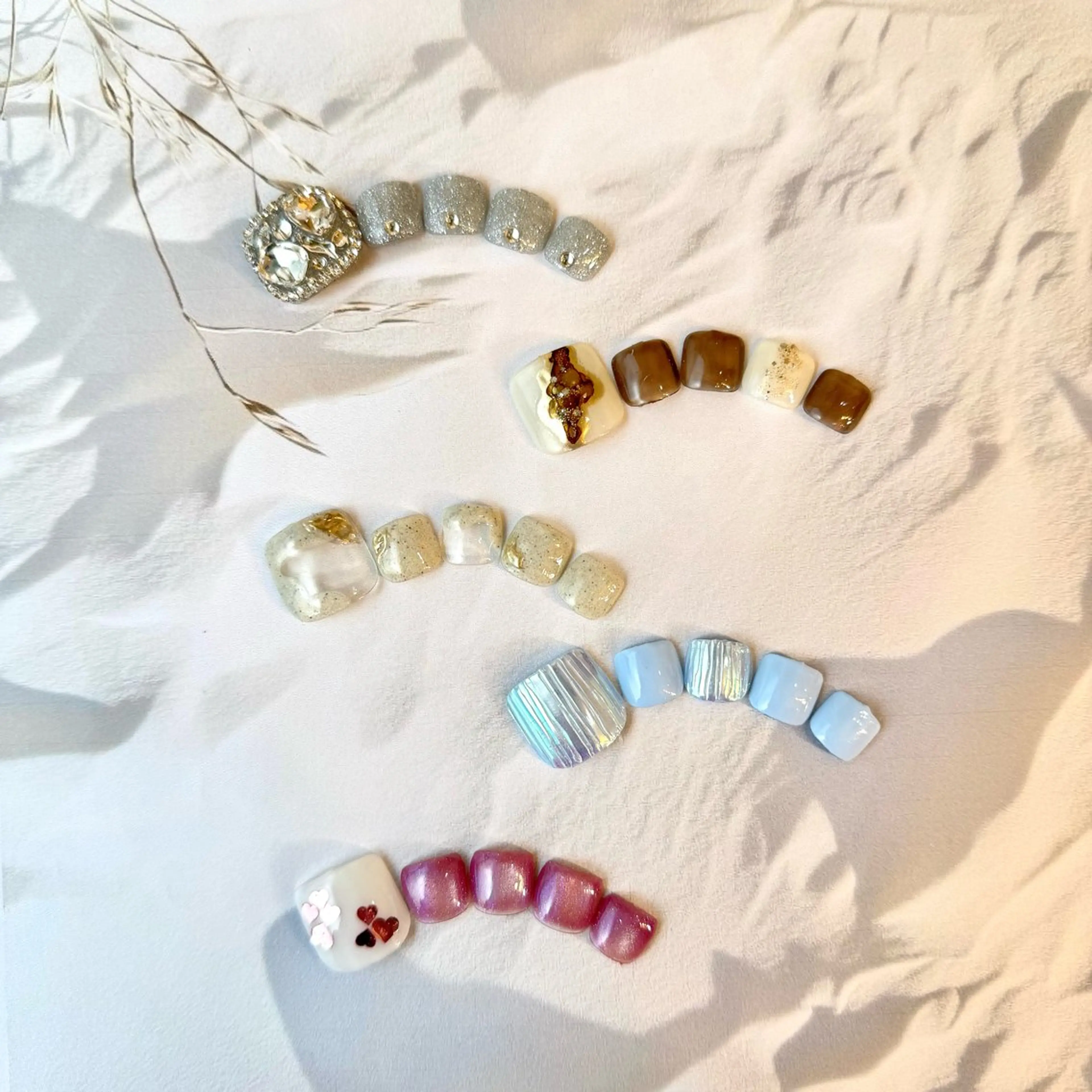 ネイル 𓇼 Reaのネイルデザイン