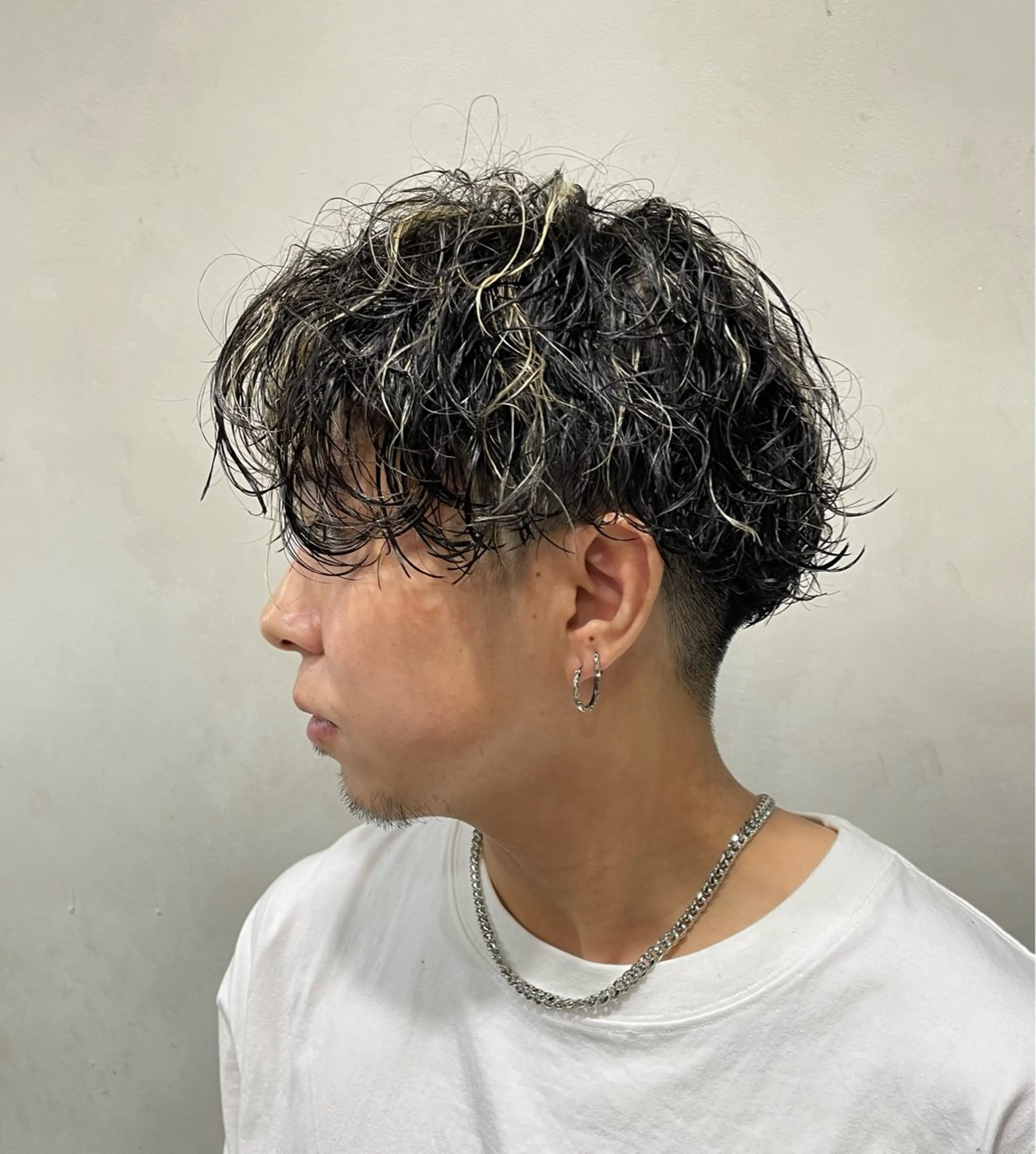 ショート カラー パーマ メンズ フェードカット カット ヘアカラー パーマ 🇺🇸メンズ特化 KYOYA💈のヘアスタイル