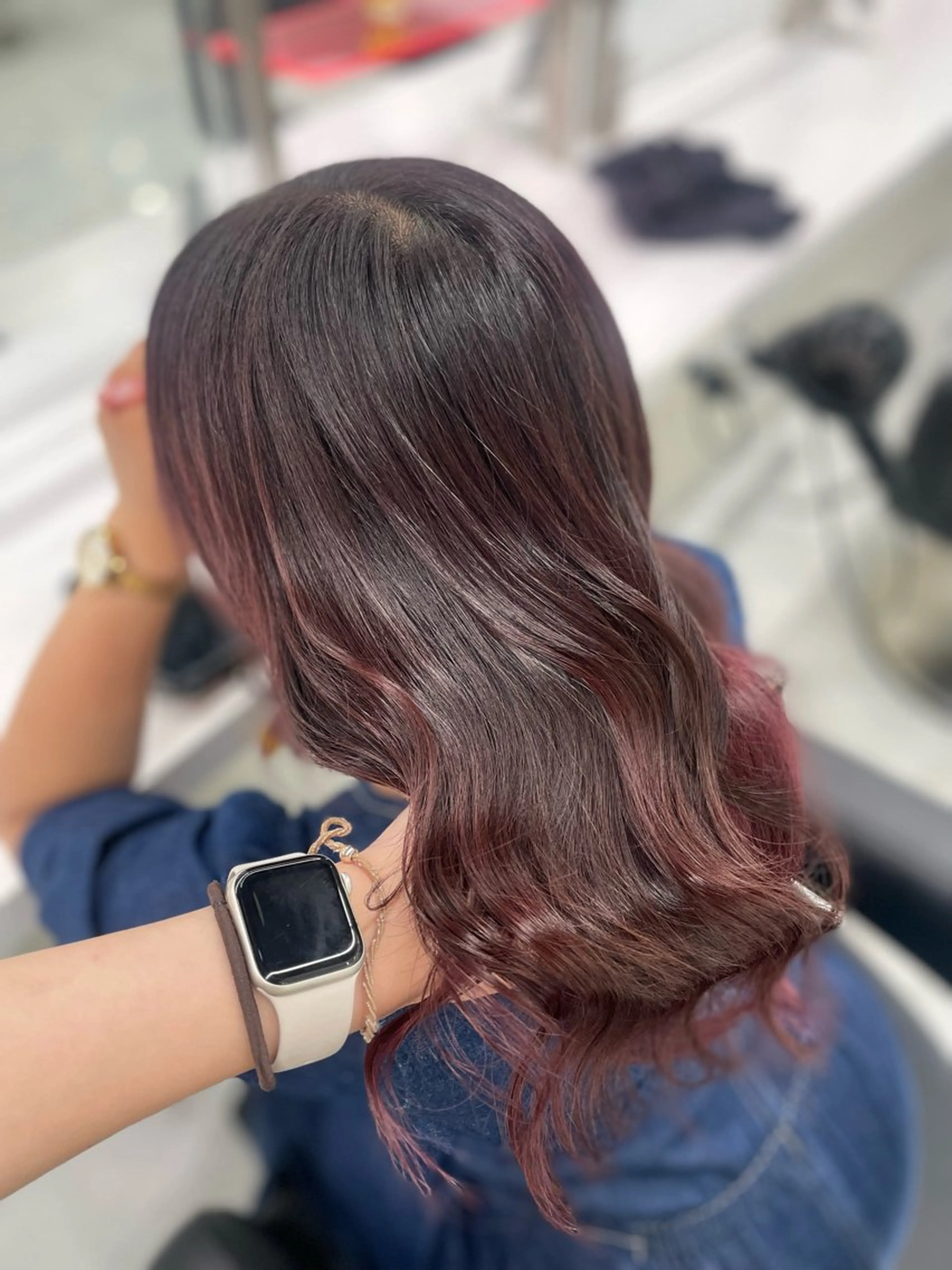 ロング カラー ハイトーン🤍ブロン ド🤍MISAKIのヘアスタイル