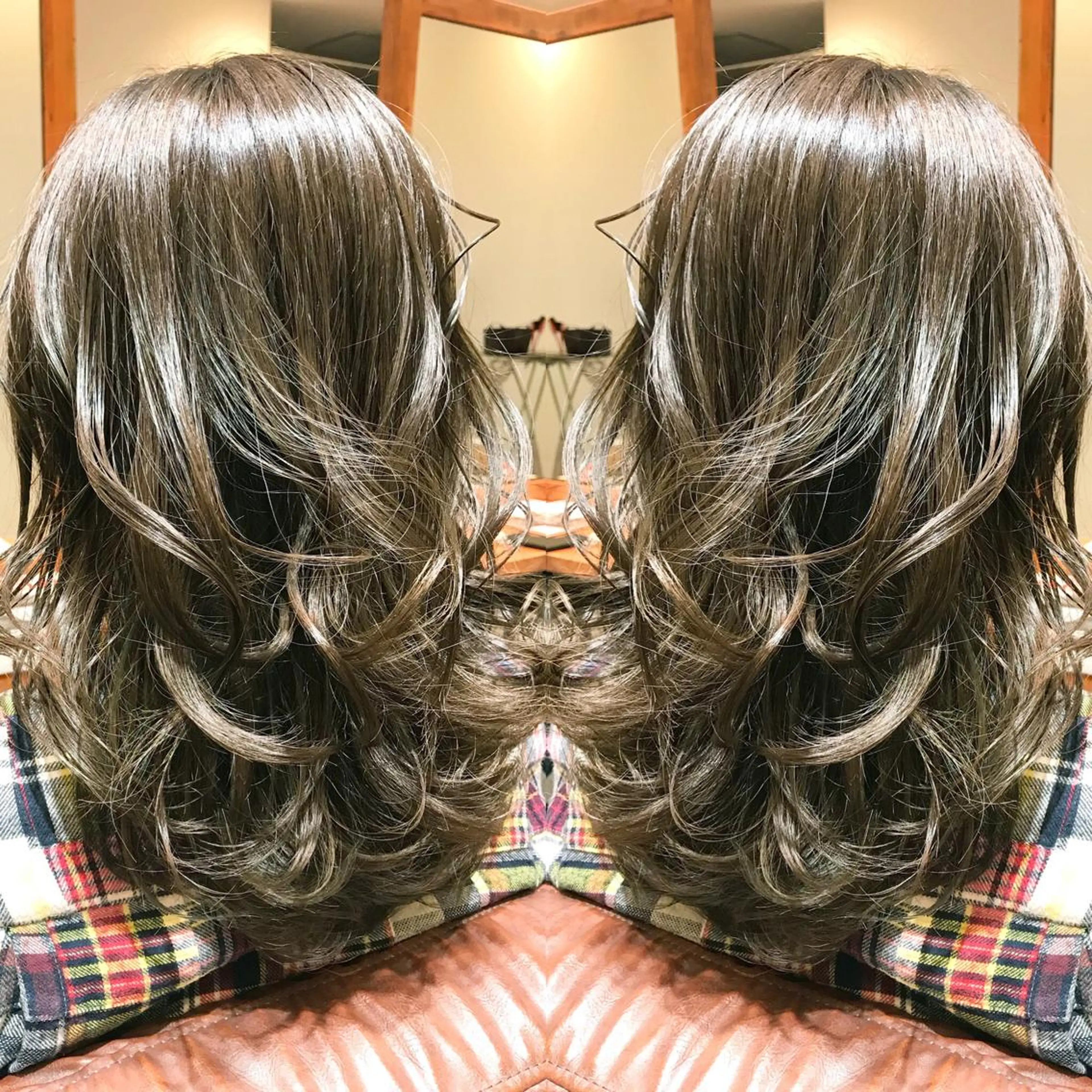 セミロング カラー シールエクステ⭐️ オオミタクヤのヘアスタイル