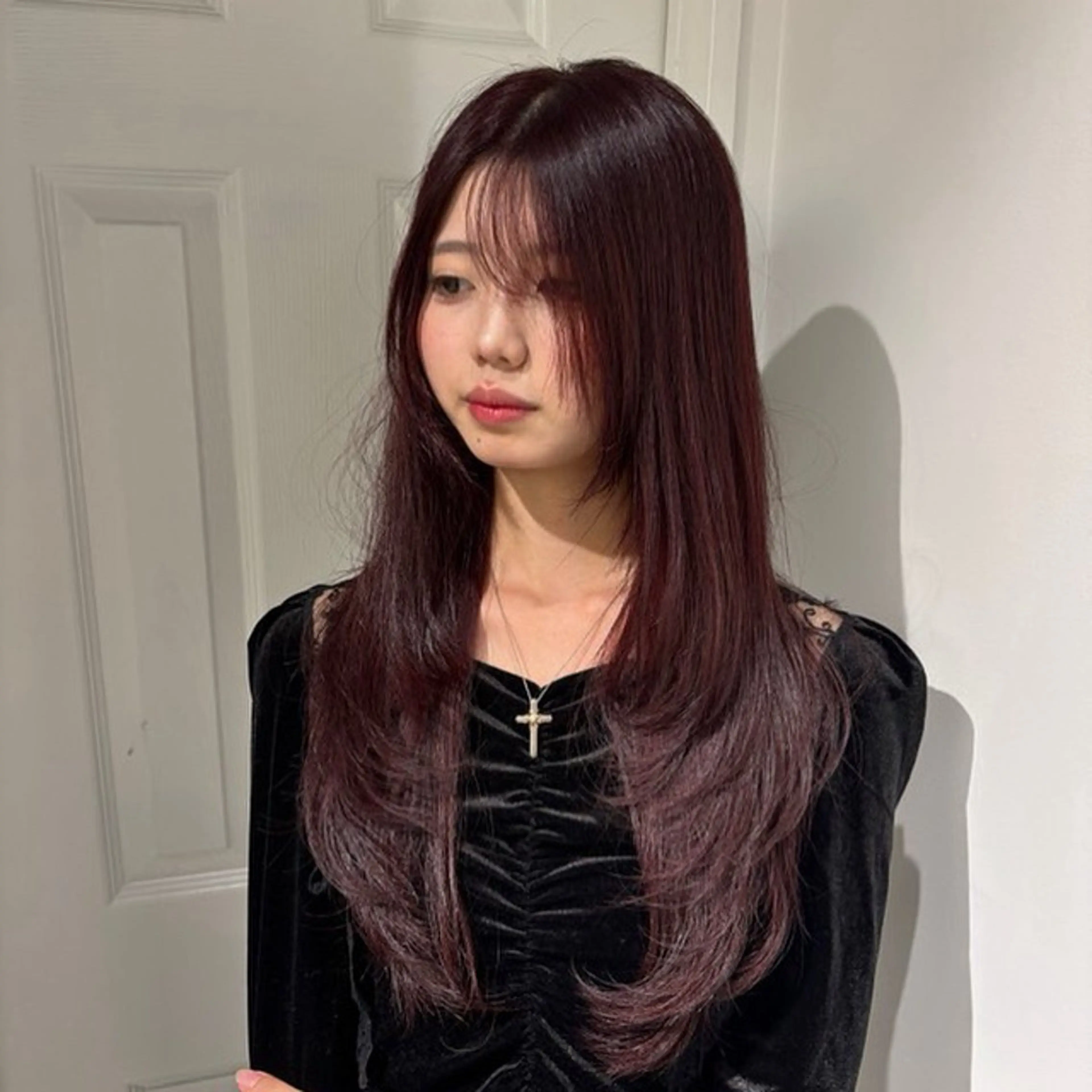 ロング カラー ブリーチ ケアブリーチ デザインカラー ダブルカラー イヤリングカラー カット ヘアカラー ギャルカラー/メンズ /ハイトーン/つばさのヘアスタイル