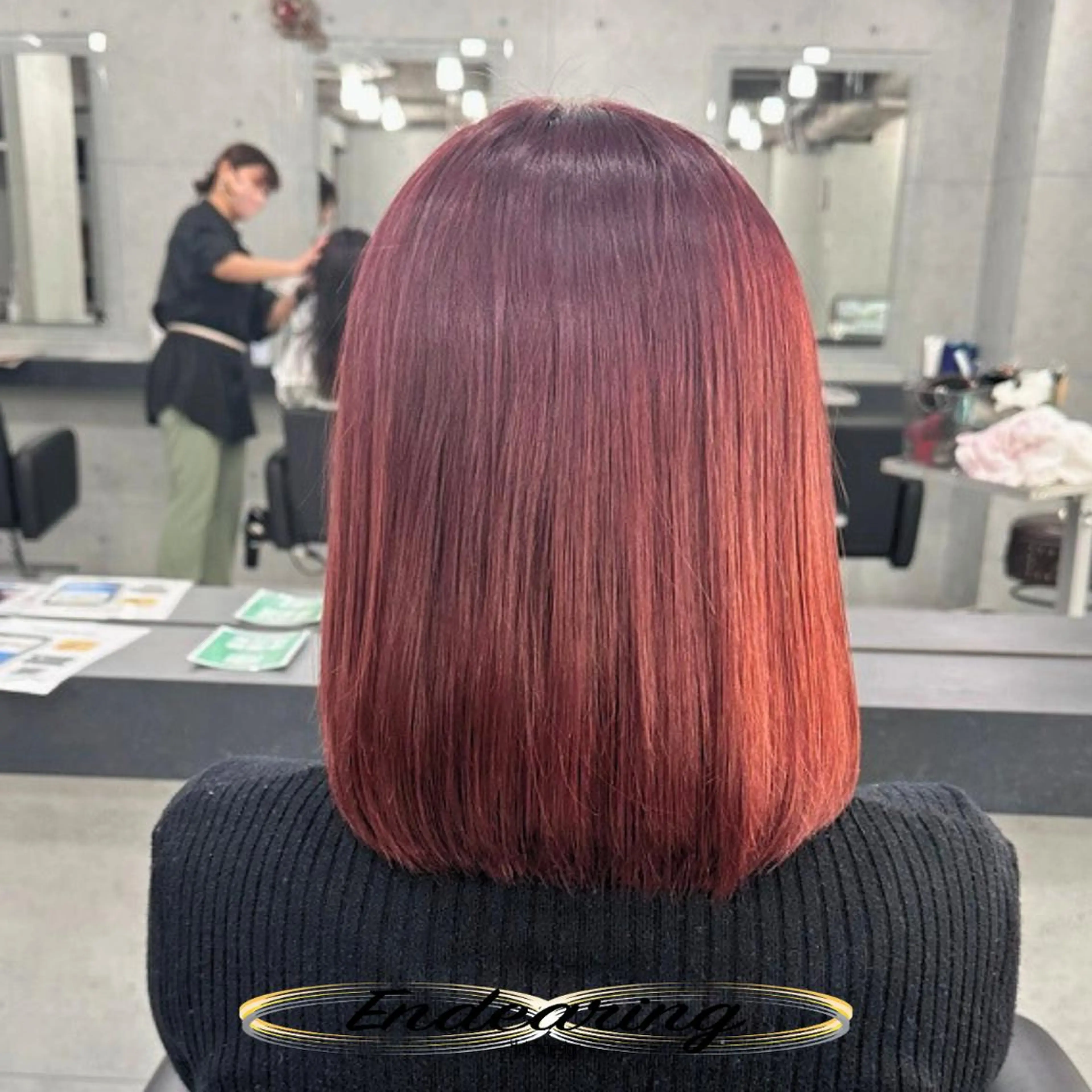 カラー ブリーチ レッドカラー ヘアカラー Endearing 銀座/レイヤーカットのヘアスタイル