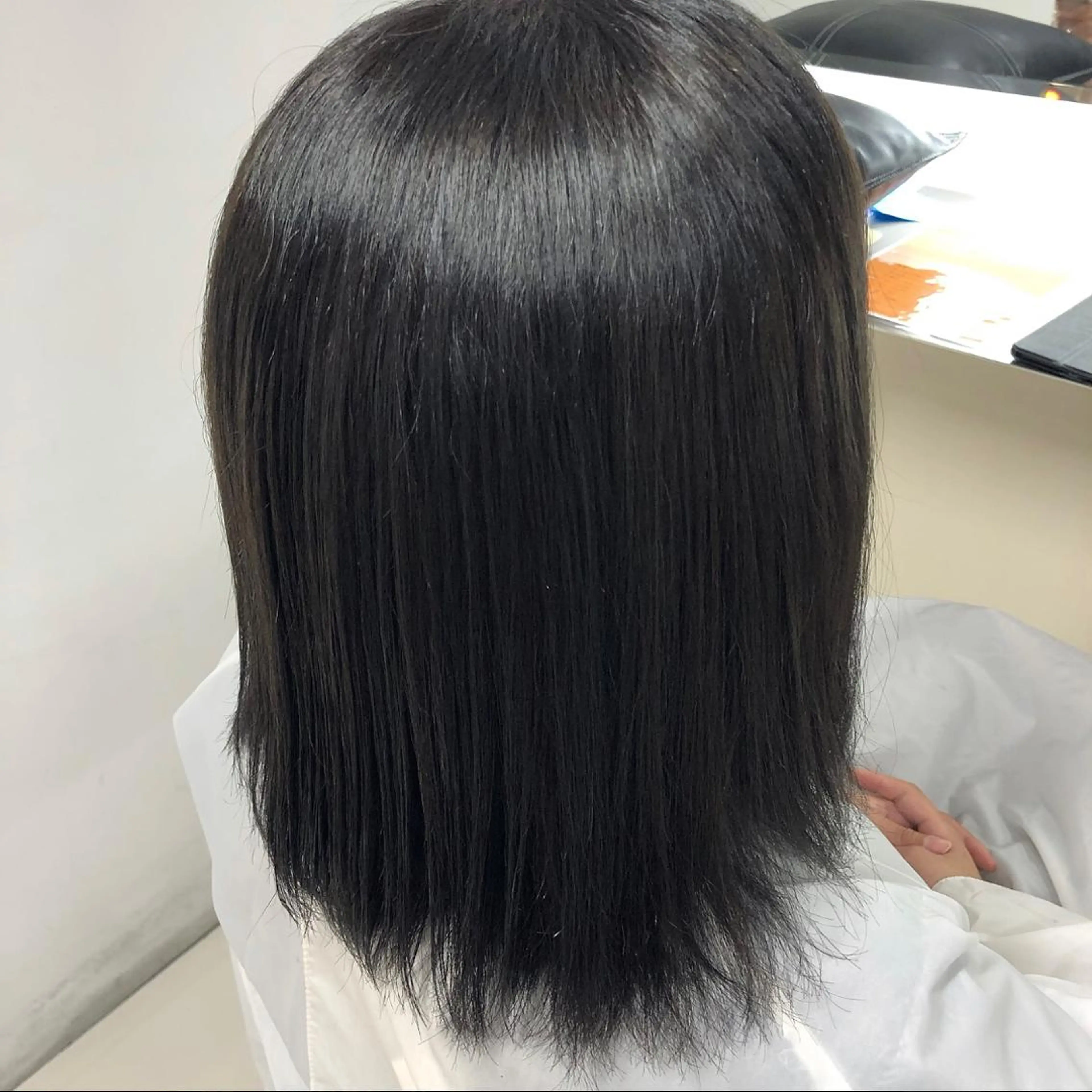 セミロング カラー まつ毛/アイブロウ /髪質改善カラーのヘアスタイル