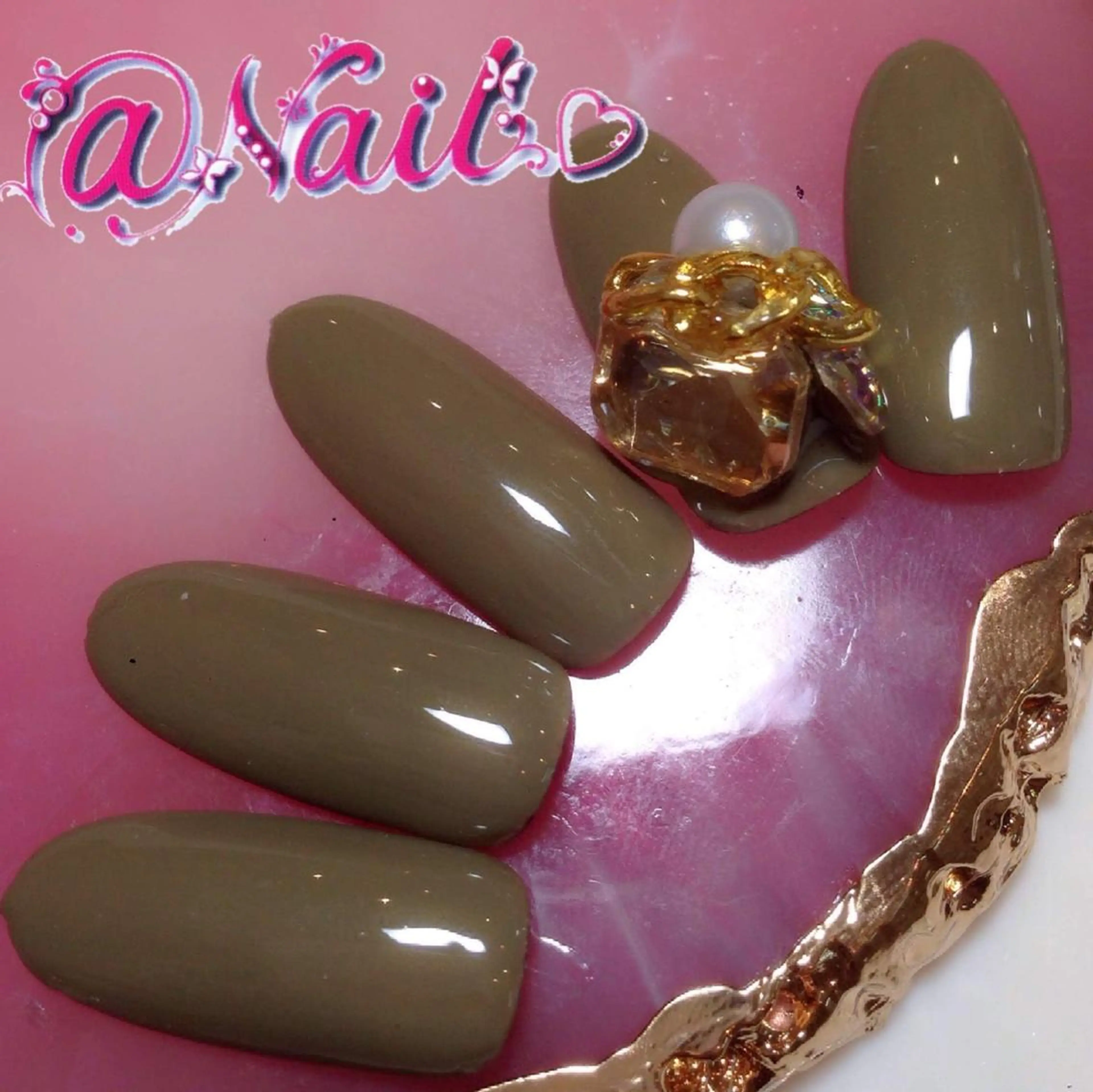 ネイル ネイルチップ 小尾 栞のネイルデザイン