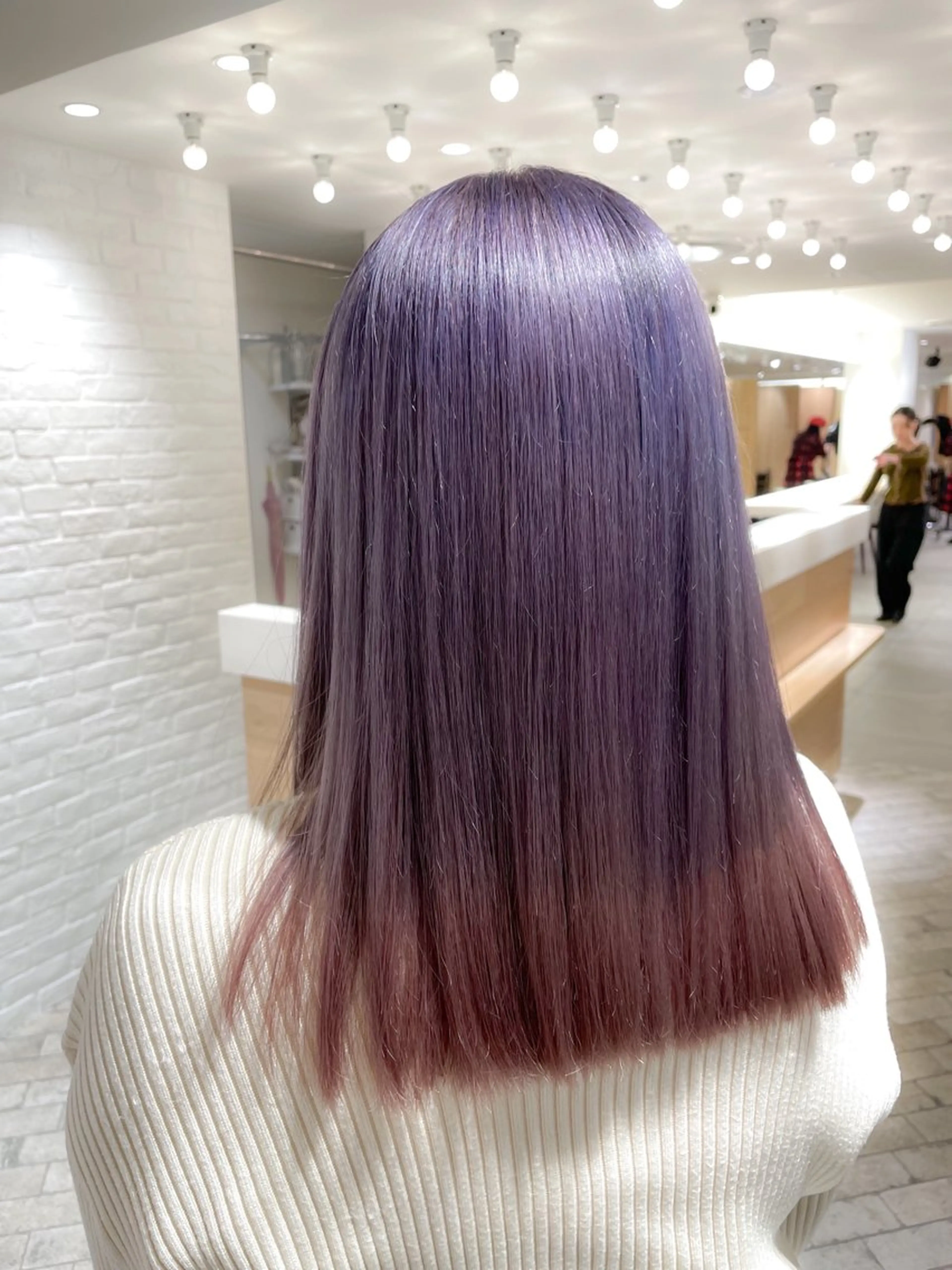 セミロング カラー ブリーチ ラベンダーカラー ピンクカラー ヘアカラー miyu 美髪縮毛矯正𓂃꙳⋆のヘアスタイル