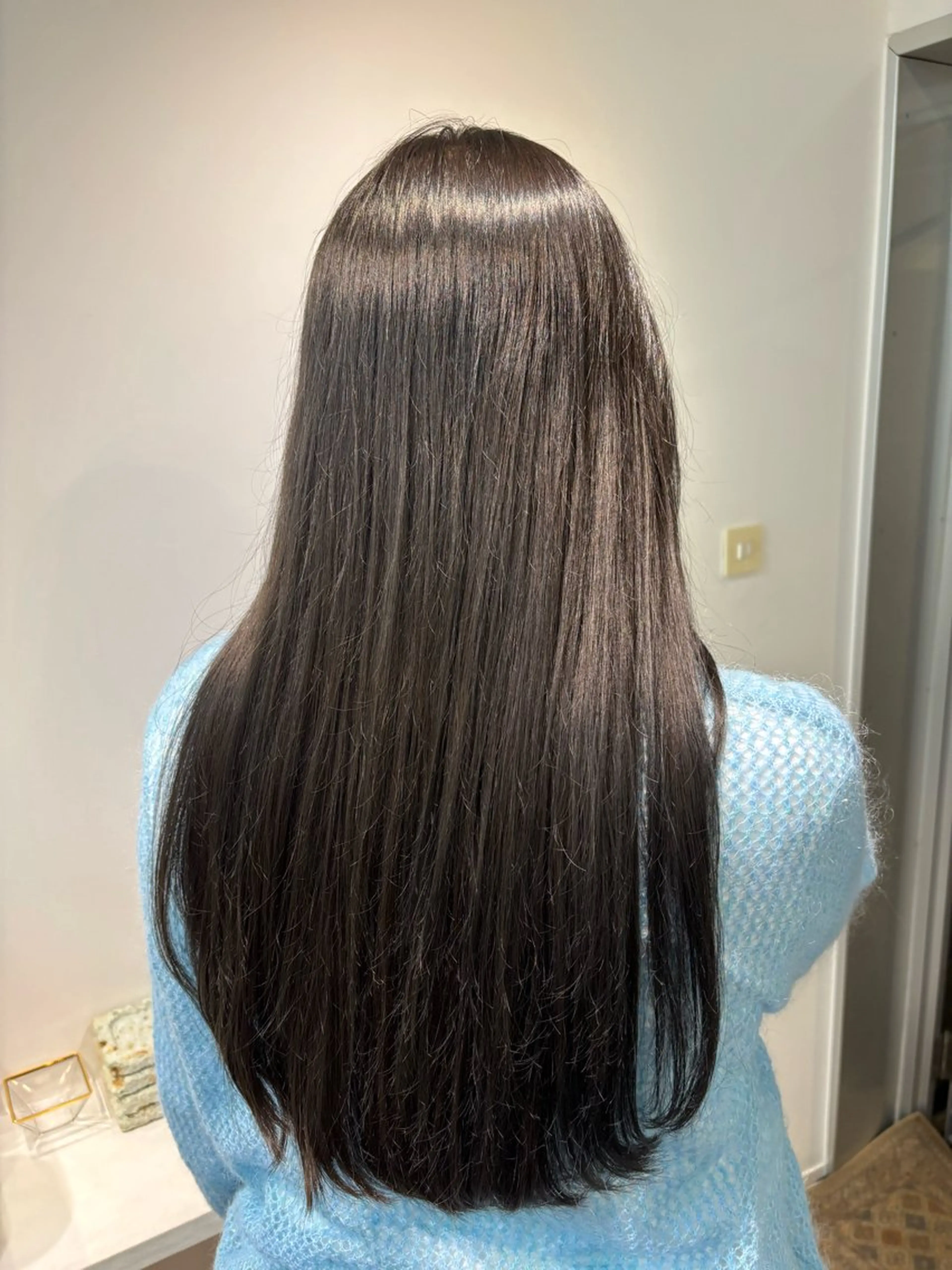 ロング カラー アッシュ 透明感カラー オリーブアッシュ ヘアカラー ネモト ユイ / fit standのヘアスタイル