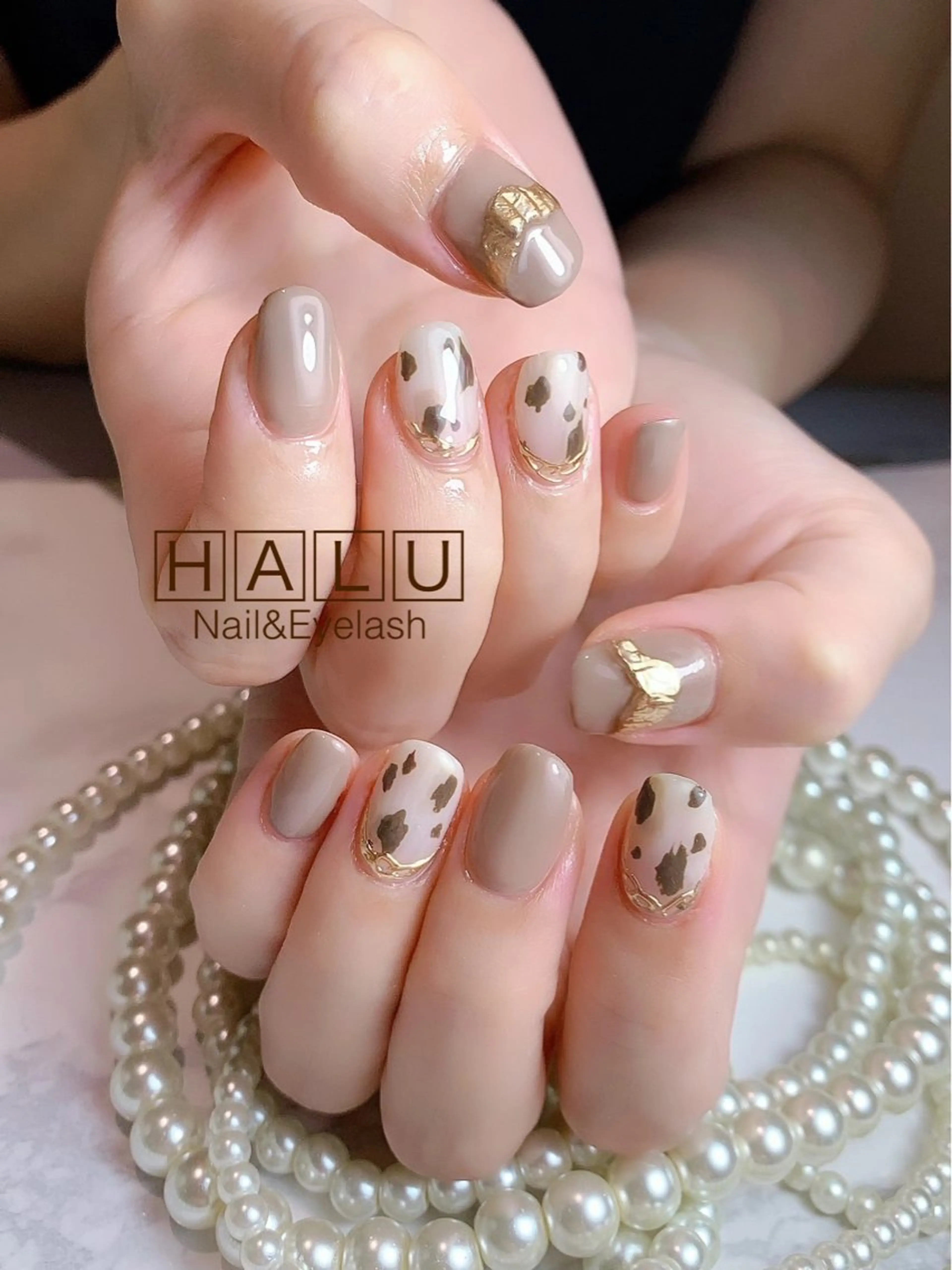 ネイル ゴールド HALU ハルのネイルデザイン
