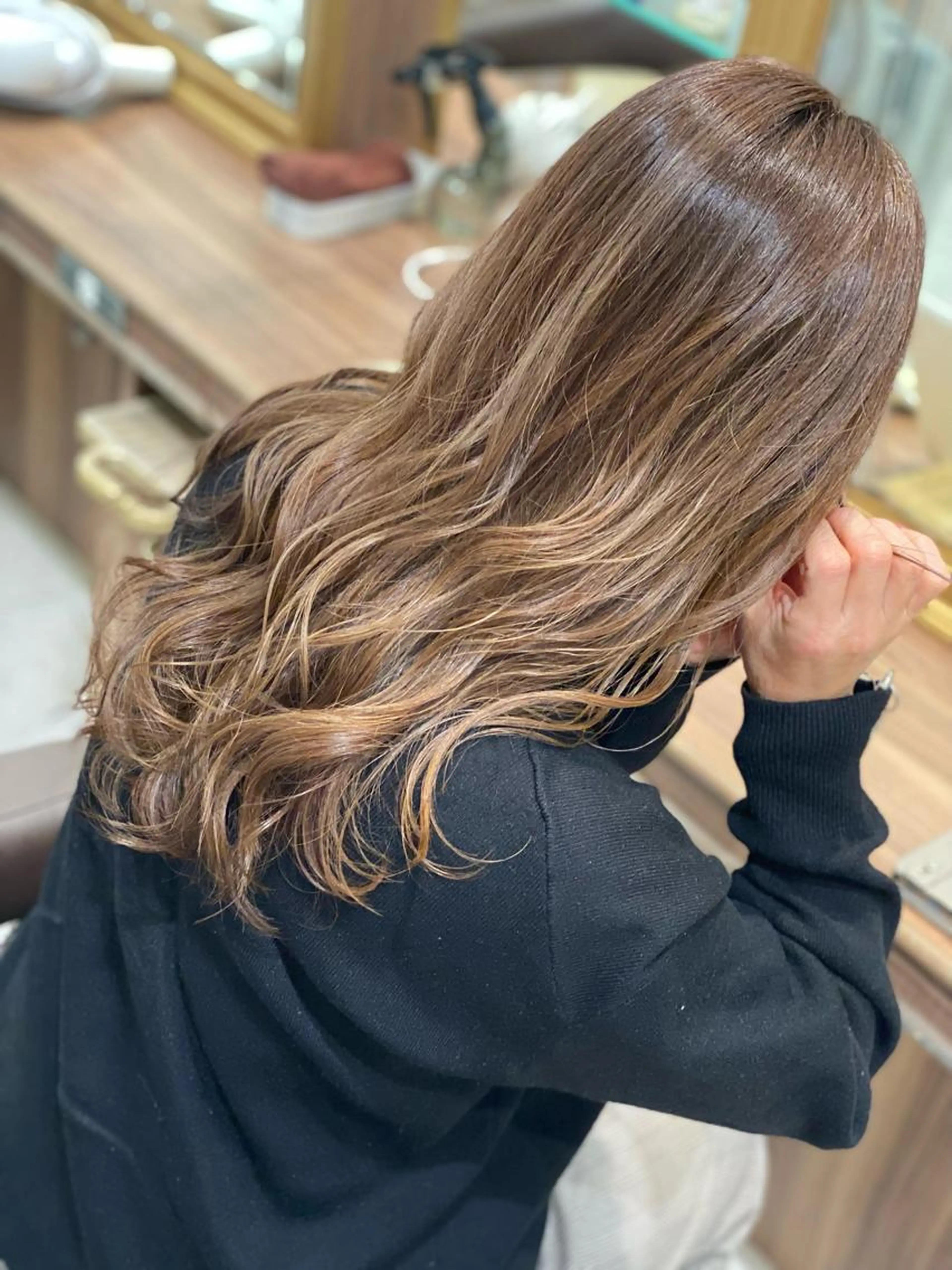 💎人気No1💎イルミナカラー×ハイライトハーフ×スペシャルトリートメント💎脱白髪染めも可能💎大人ハイライト💎の写真