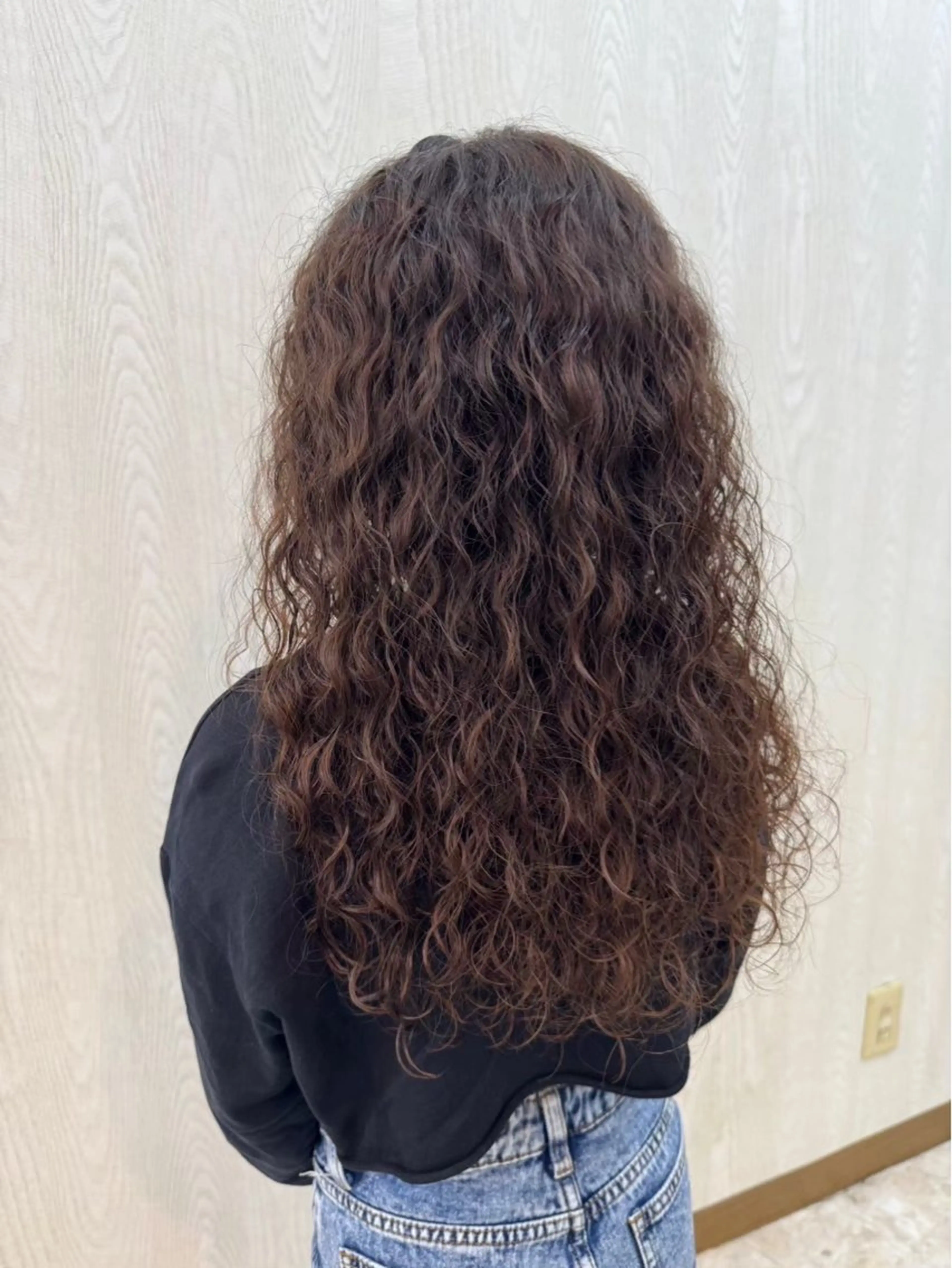 ロング 平井 沙希のヘアスタイル