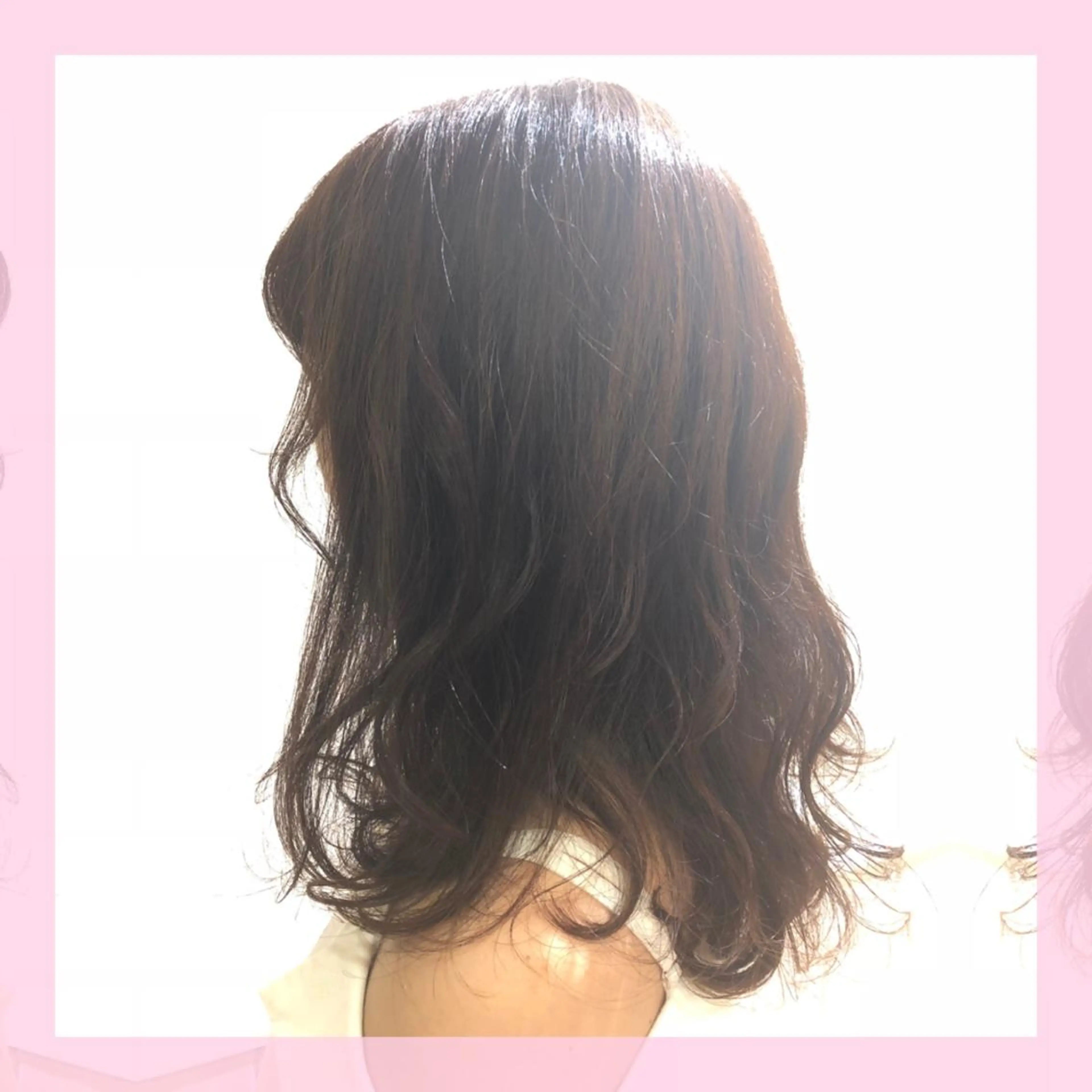 セミロング カラー 透明感カラー ハイライトカラー ハイライト カット ヘアカラー plum.所属・🍒前川 🍒のヘアスタイル