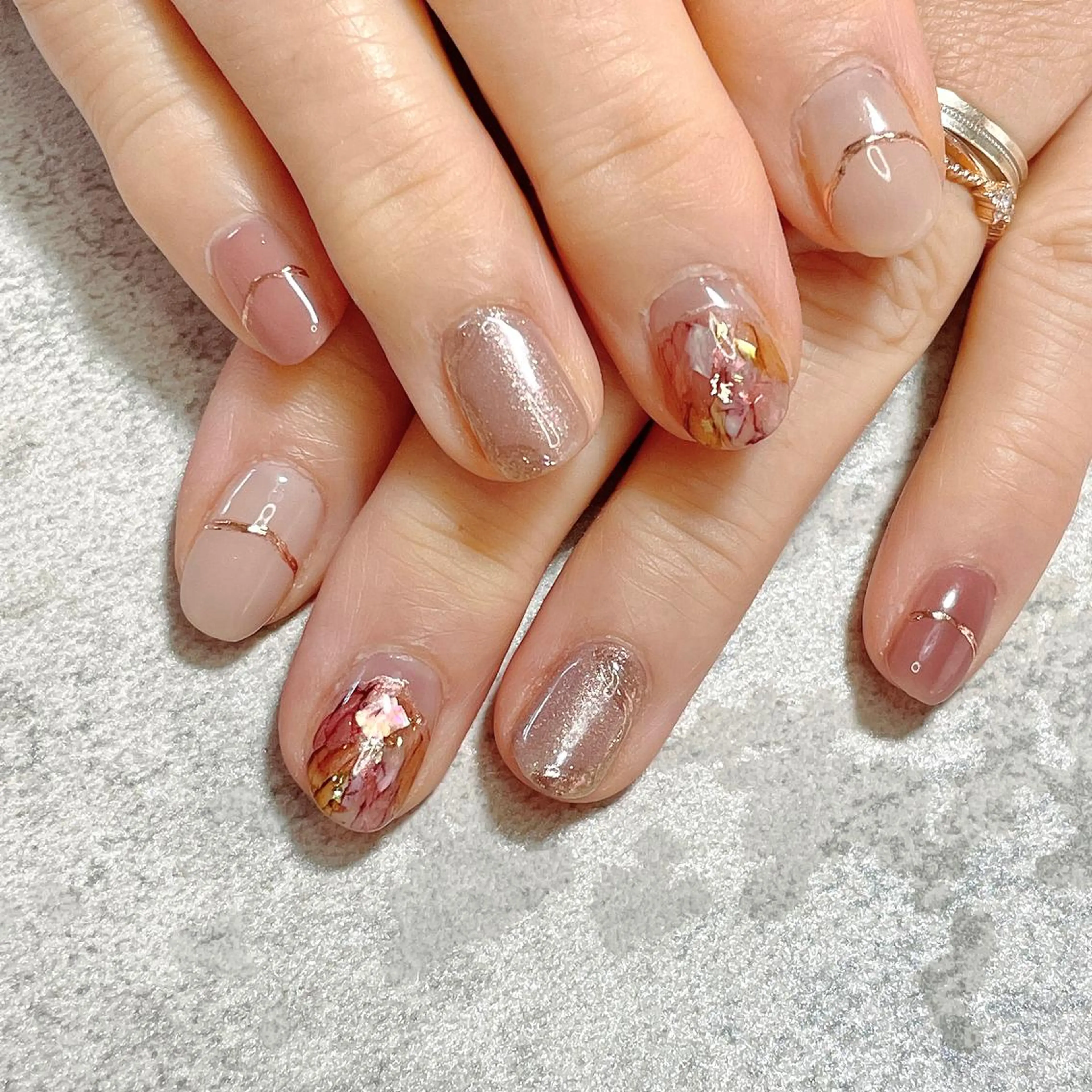 ネイル amulet TOMOMIのネイルデザイン