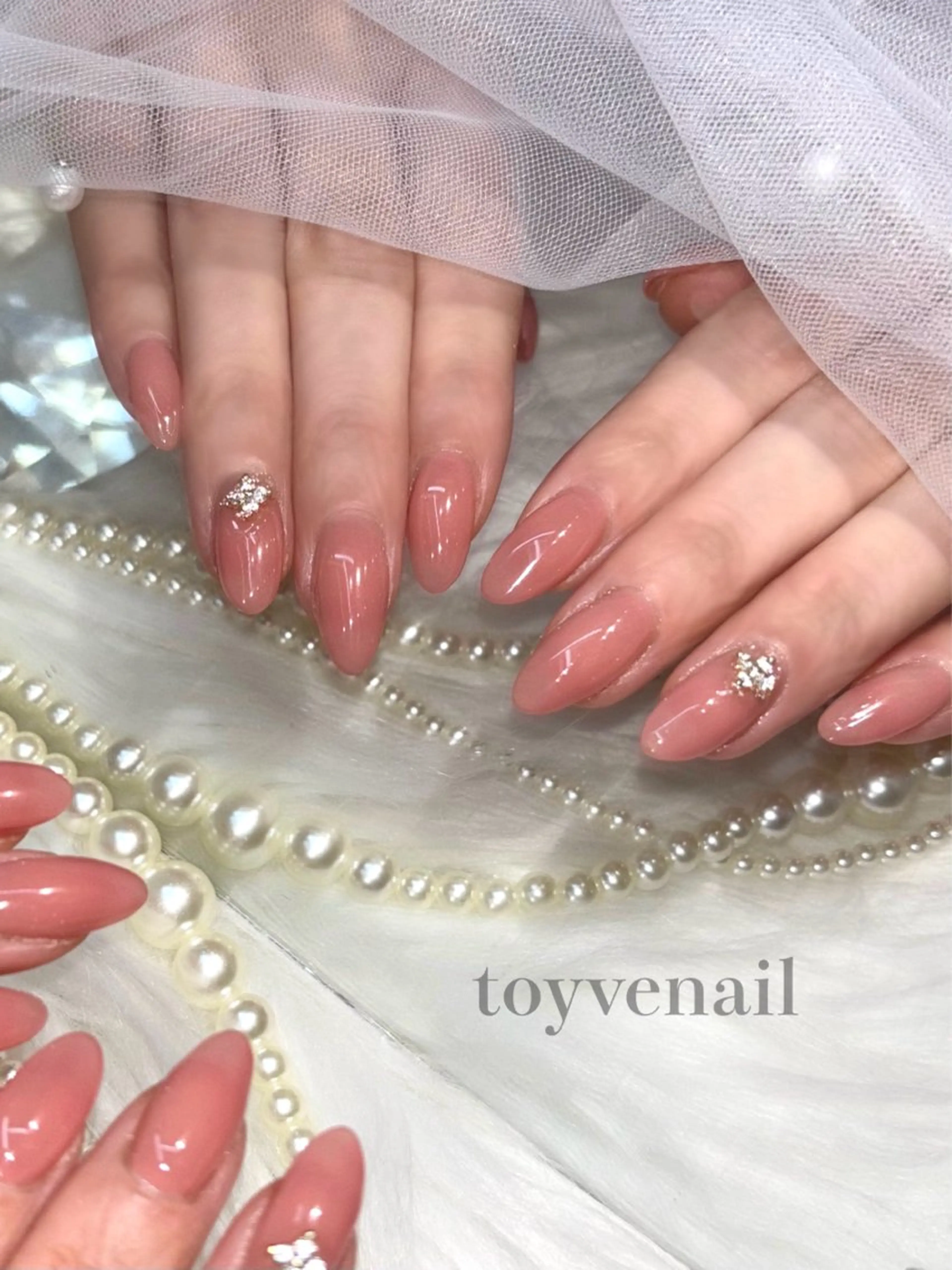 〈kotone限定❗️〉長さ出し10本＋ワンカラーorラメグラ（パーツ2点まで可能✨）※オフありの写真