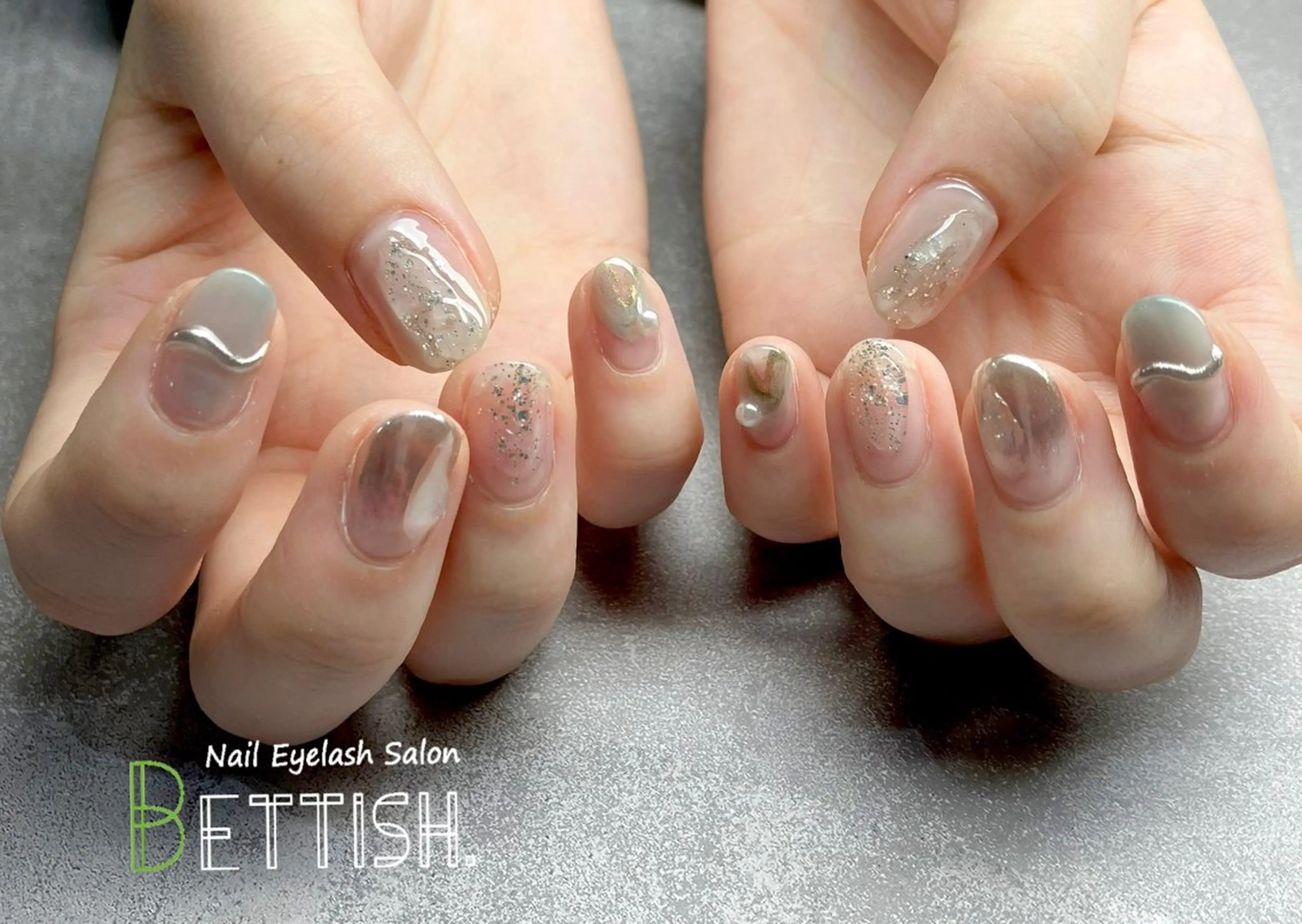 ネイル シルバー ハンドネイル BETTISH. KUMIKO☺︎︎のネイルデザイン