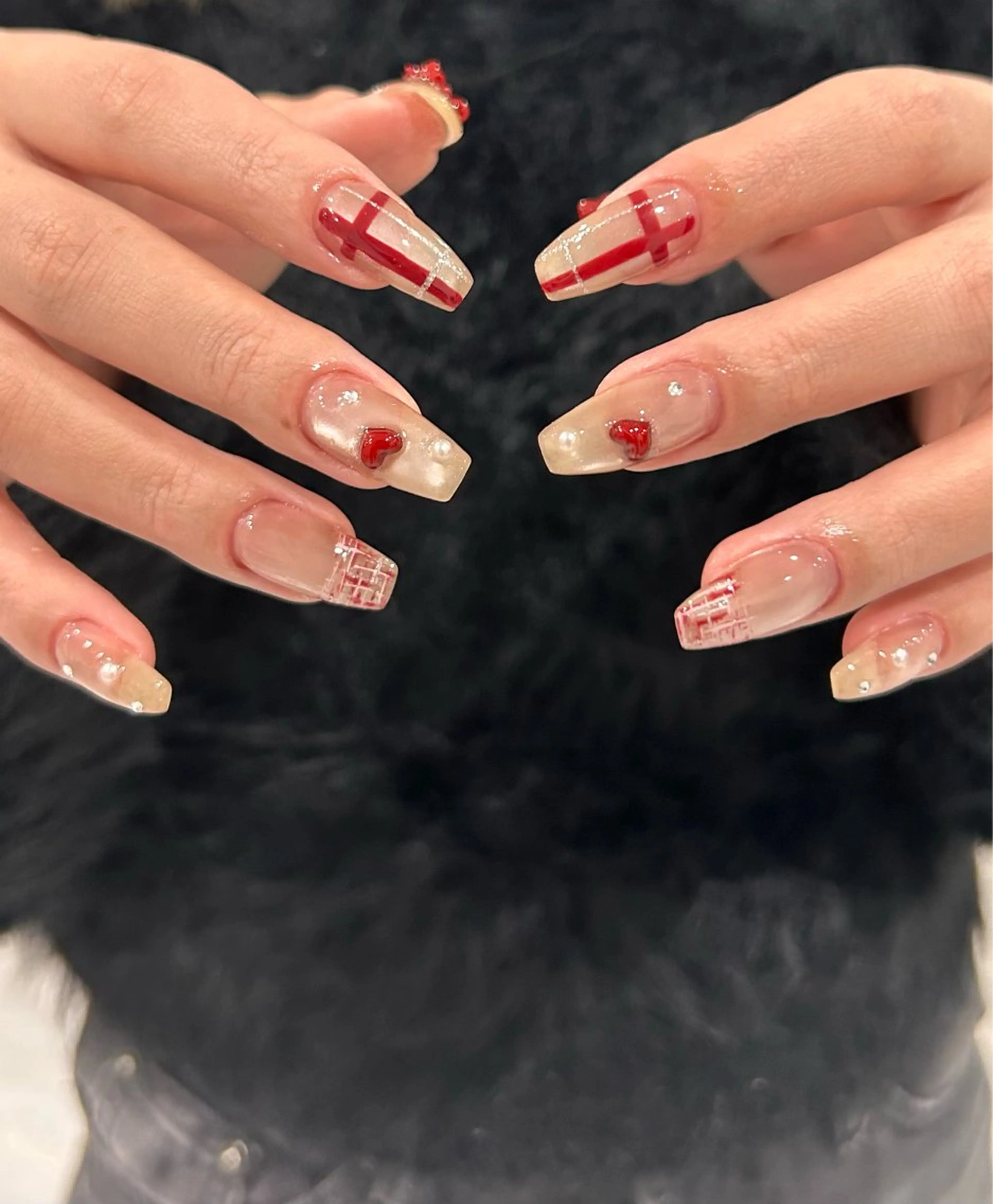 ネイル バレンタイン ハンドネイル RYO ／Amourのネイルデザイン