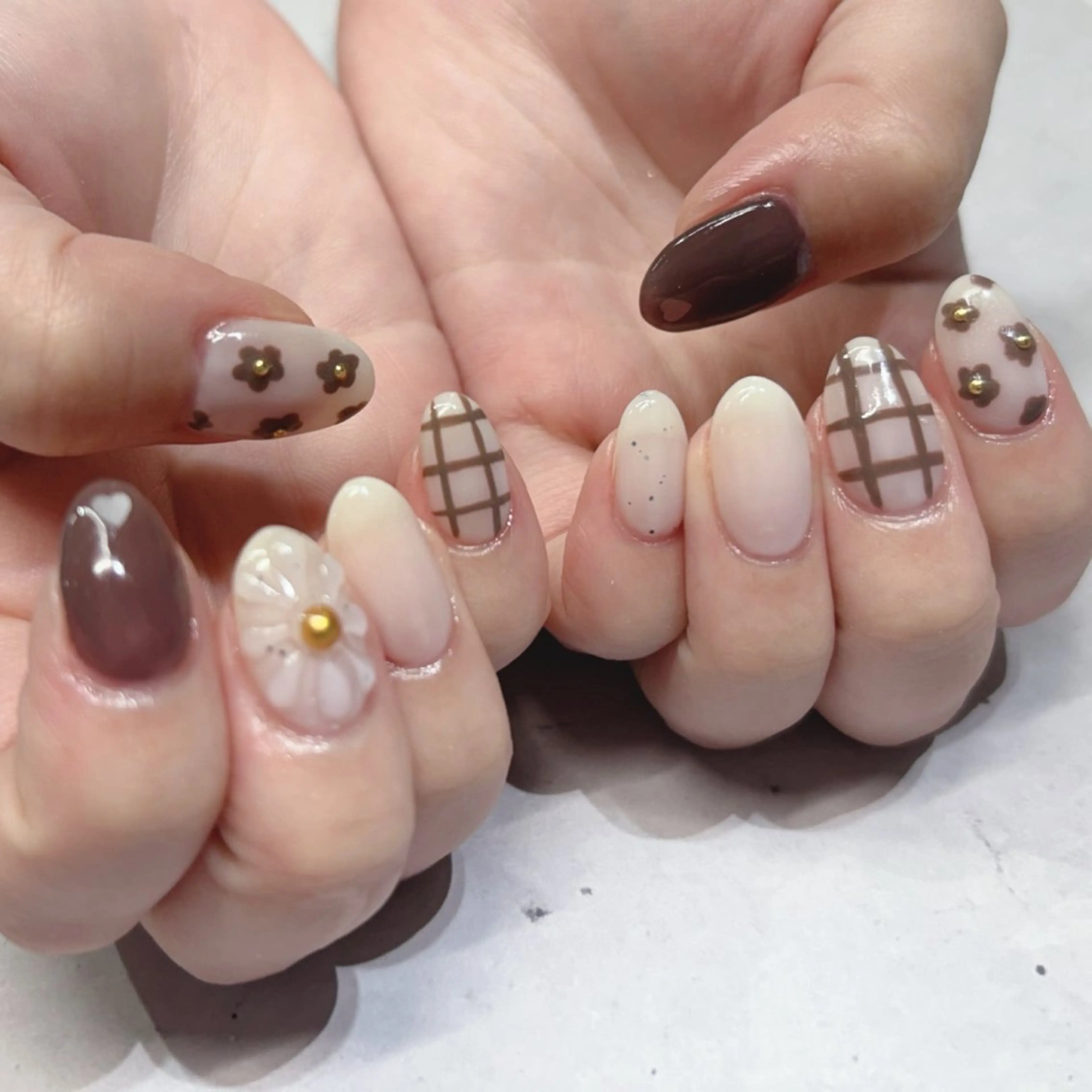 ネイル Lani🌈Nail AMIのネイルデザイン