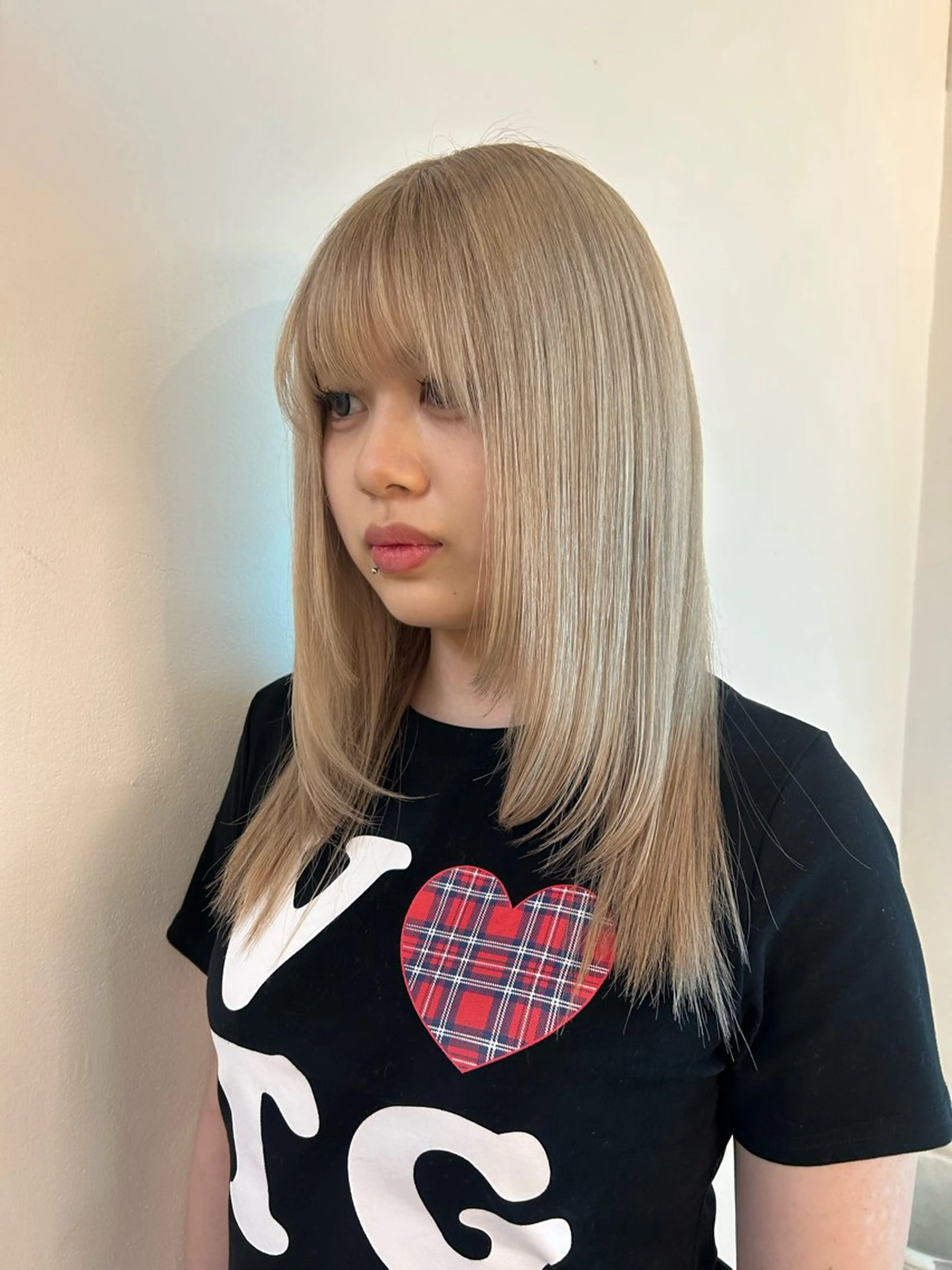 セミロング カラー ヘアカラー マツエク/ハイト ーン🌺kae🌺のヘアスタイル