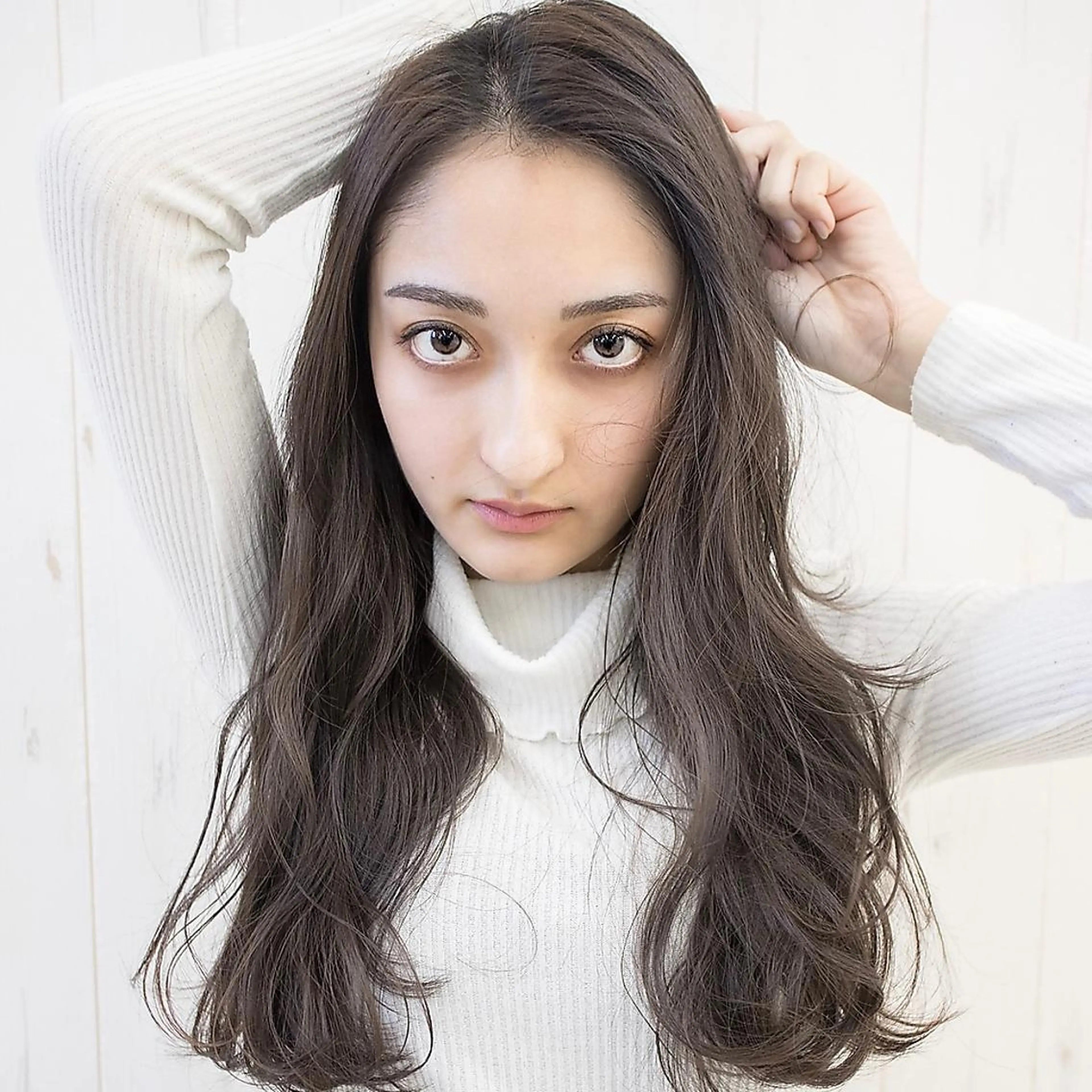 ロング カラー パーマ ヘアアレンジ 艶髪/髪質改善/ 縮毛矯正⭐️熊野未来のヘアスタイル