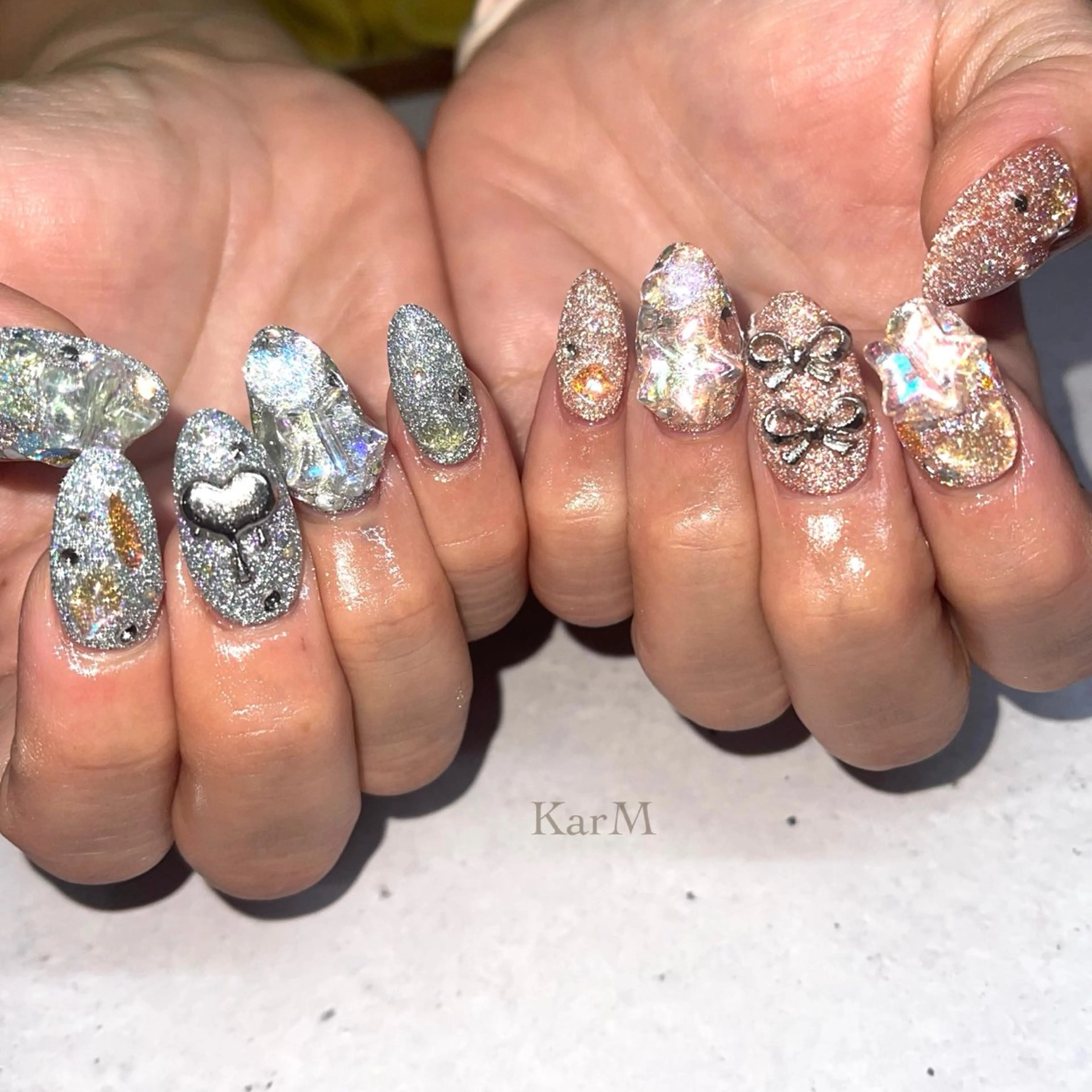 ネイル オーロラネイル チークネイル フラッシュネイル フレンチネイル グラデーション ハンドネイル ogino karinのネイルデザイン