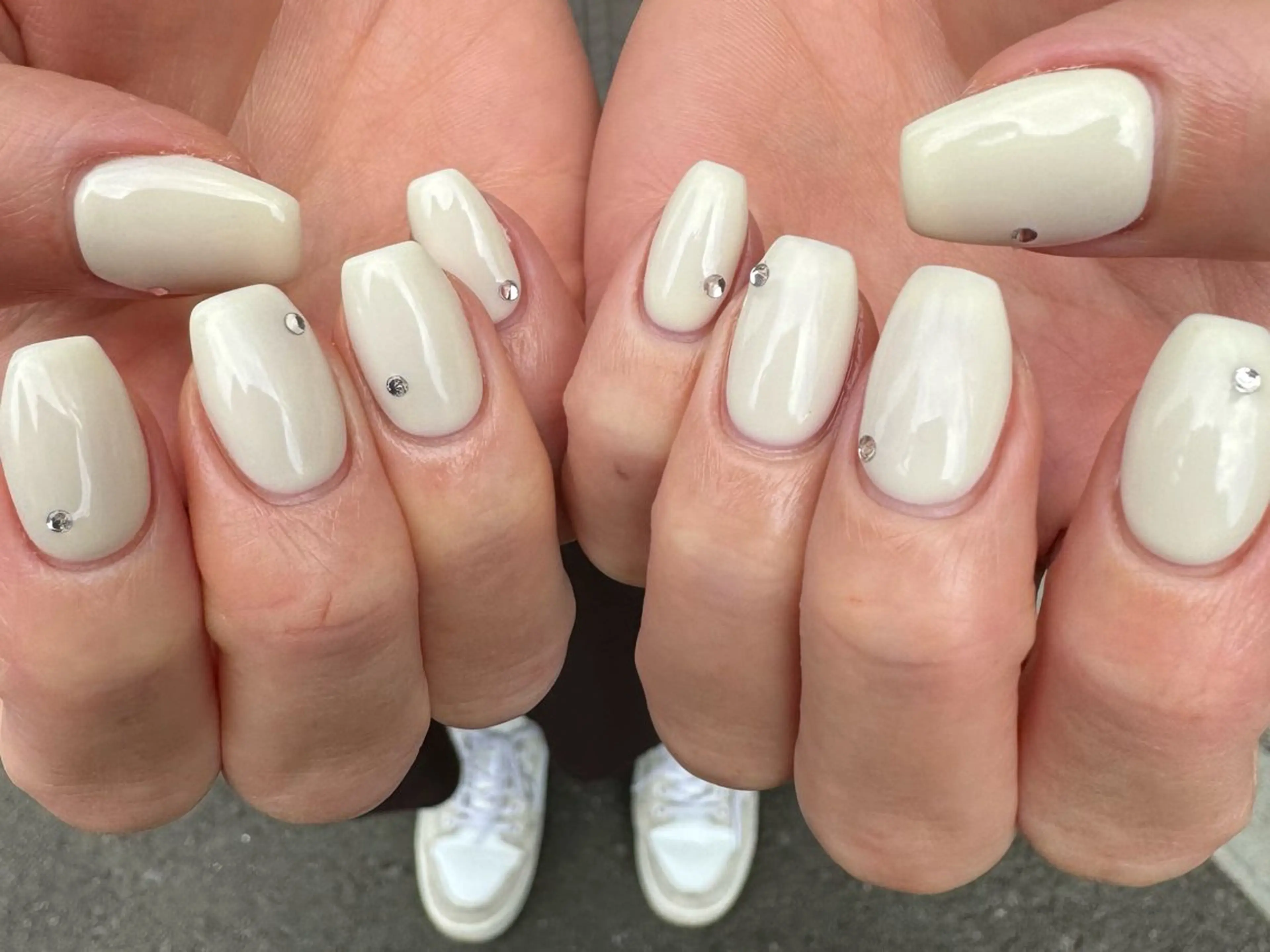 ネイル アートネイル フレンチネイル 韓国ネイル マグネットネイル 持ち込み ハンドネイル MH_ Nailのネイルデザイン