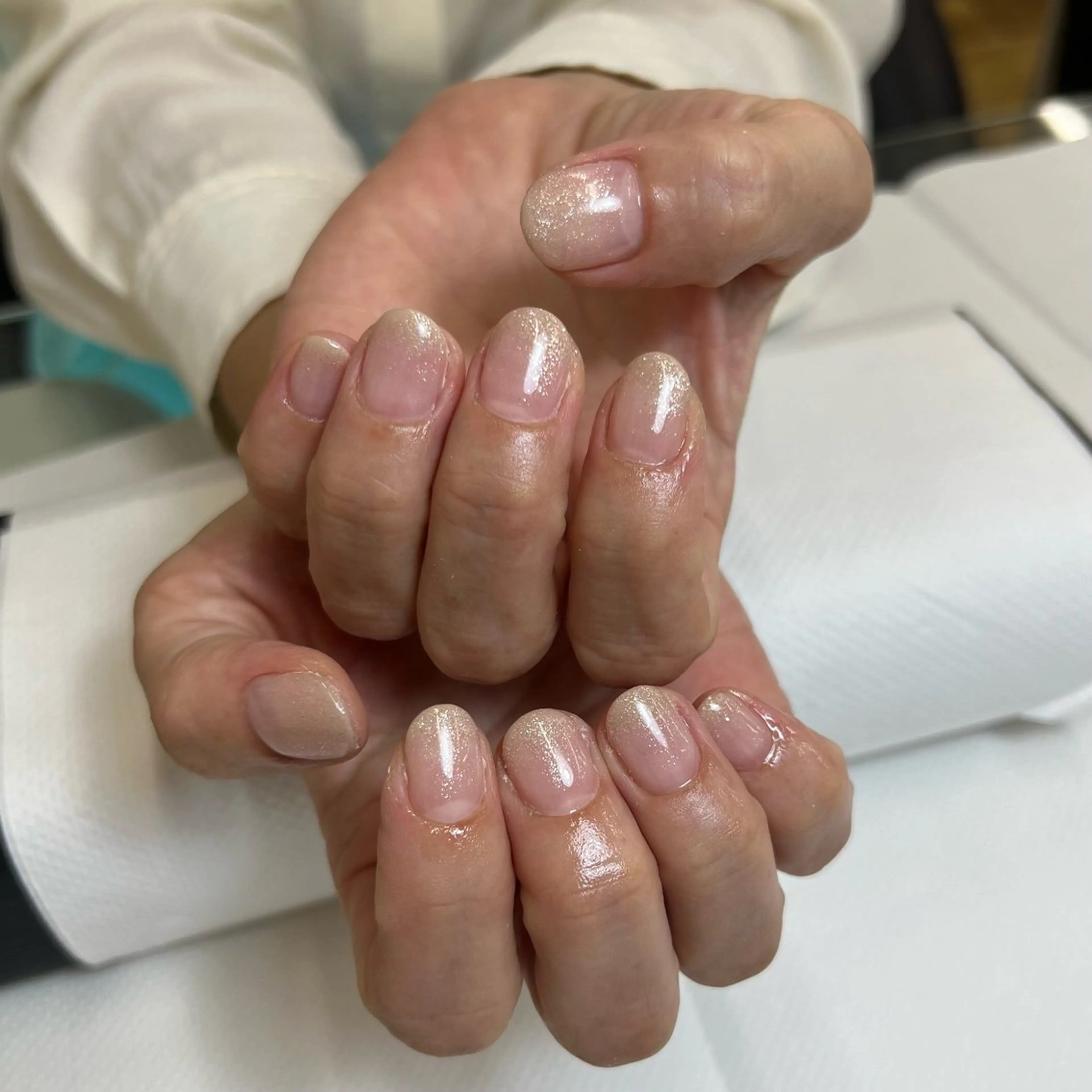 ネイル グラデーション ラメ(グリッター) ハンドネイル Nishimura Amiのネイルデザイン