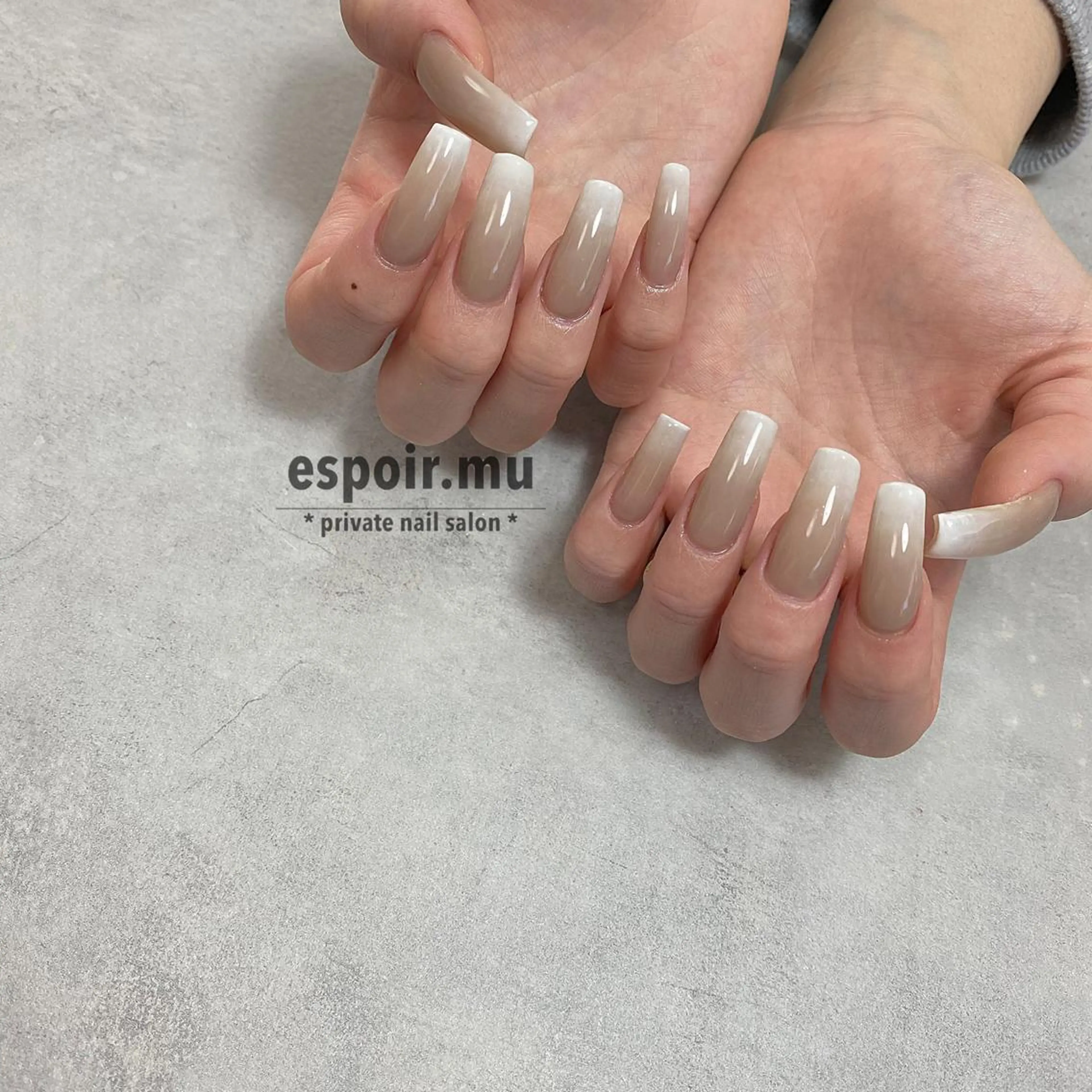 ロング ネイル espoir. muのネイルデザイン