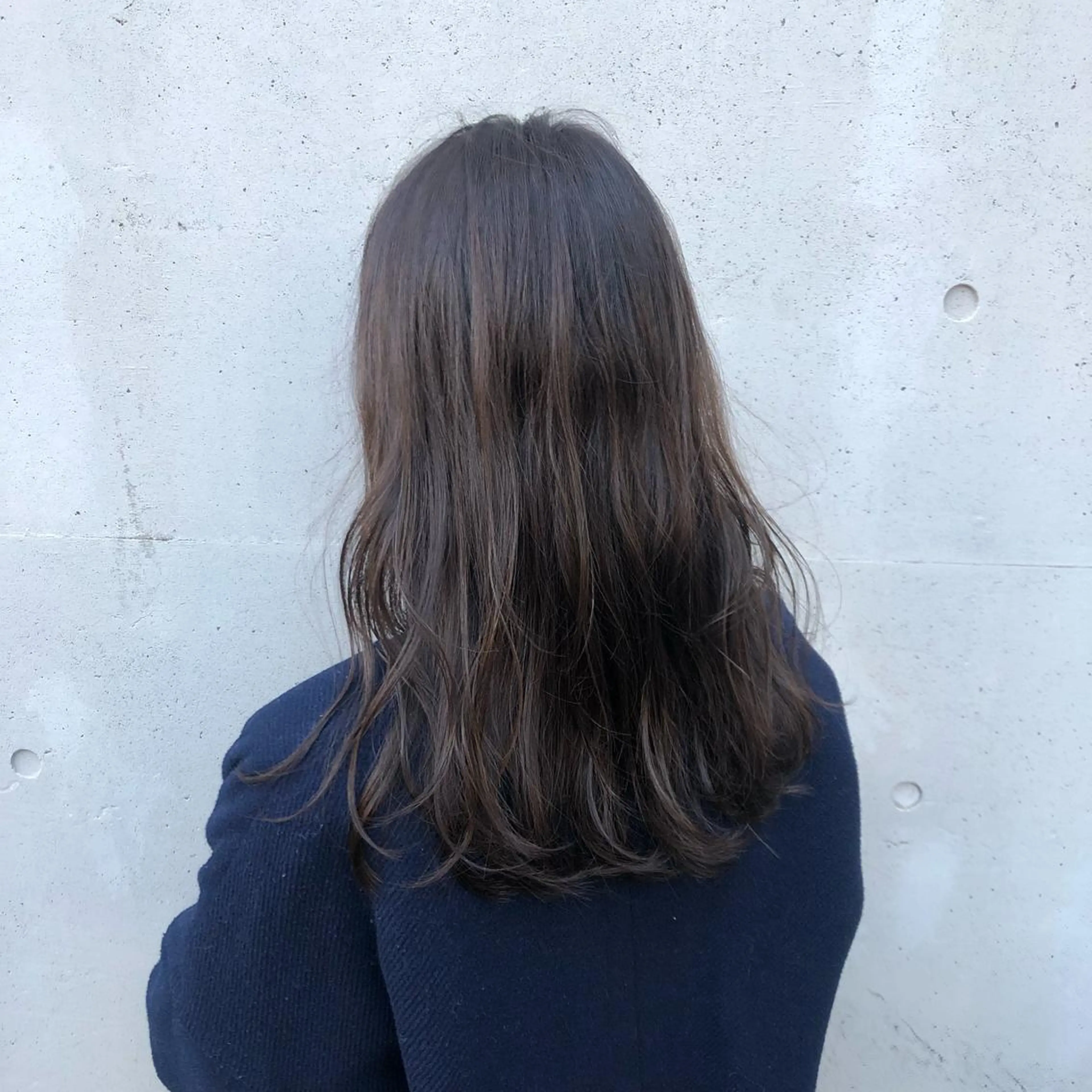 ロング カラー ベージュカラー カット ヘアカラー トリートメント 酸性縮毛矯正🧴韓国 レイヤー/髪質改善のヘアスタイル