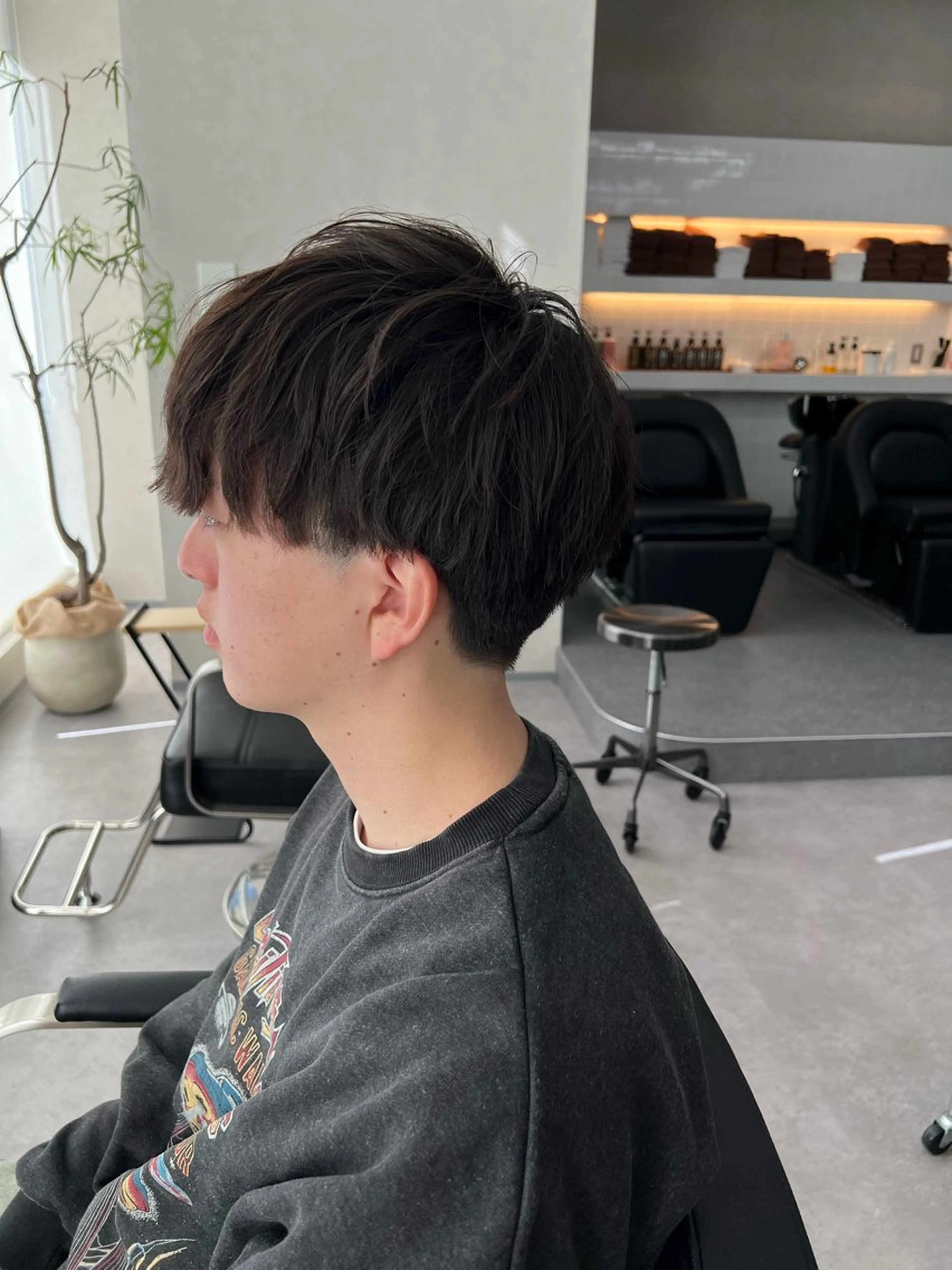 メンズ マッシュ 刈り上げ カット 艶ボブ🤎暖色カラー 縮毛矯正/メンズ💈のヘアスタイル