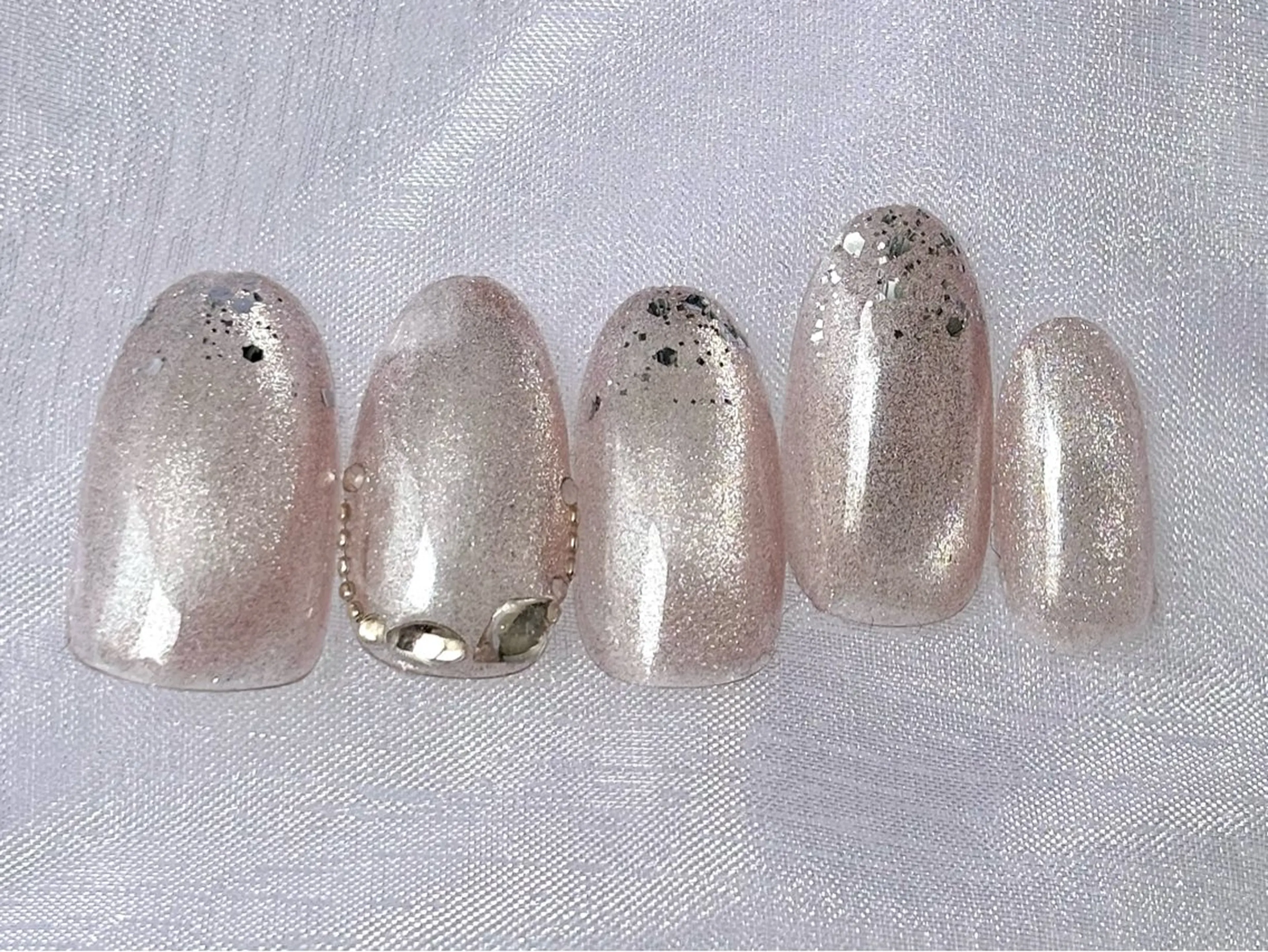 ネイル ハンドネイル トップネイリスト Ribbon立川店のネイルデザイン